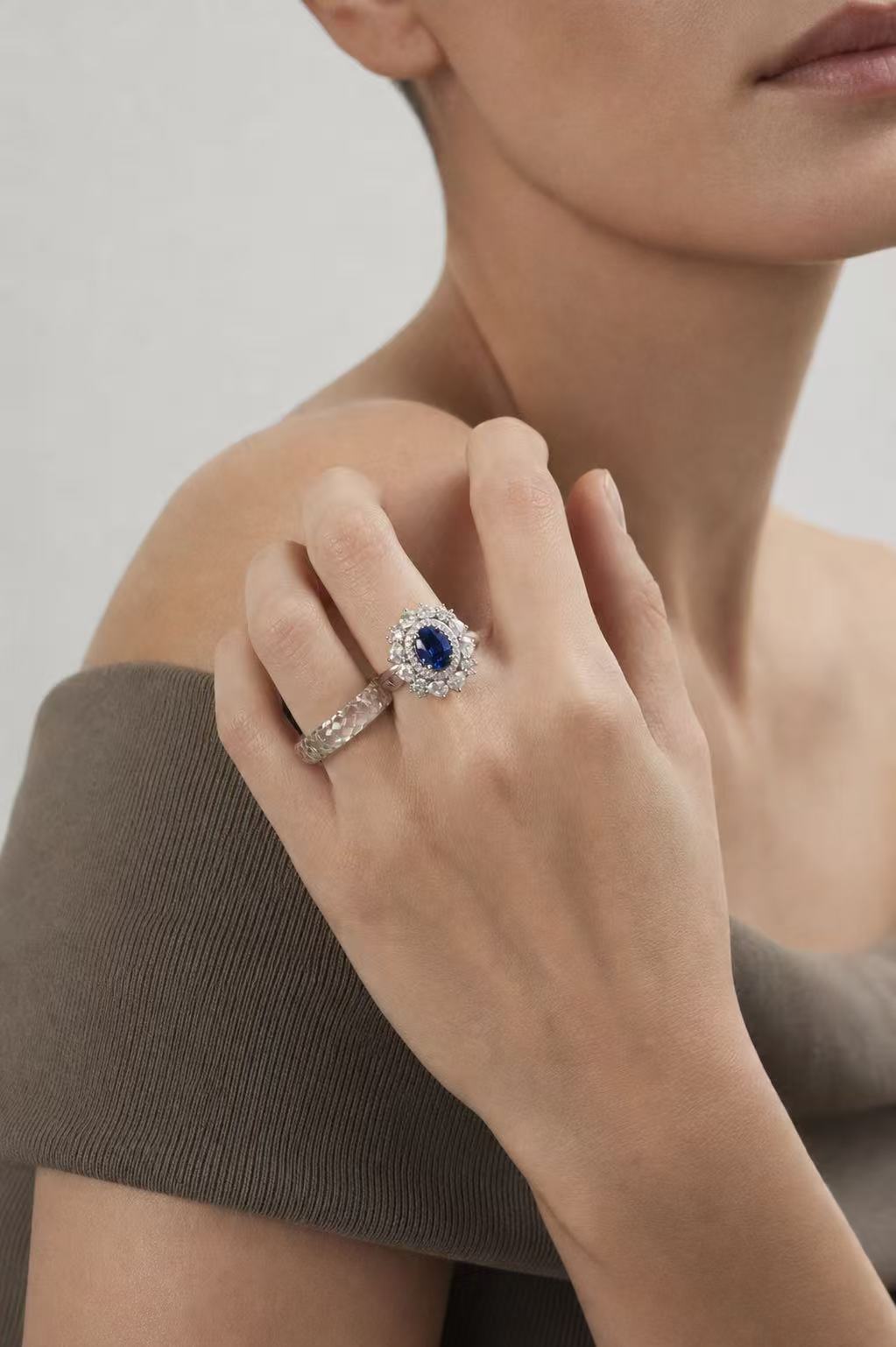Oval Brilliant Cut Sapphire Ring - Ocean's Petals