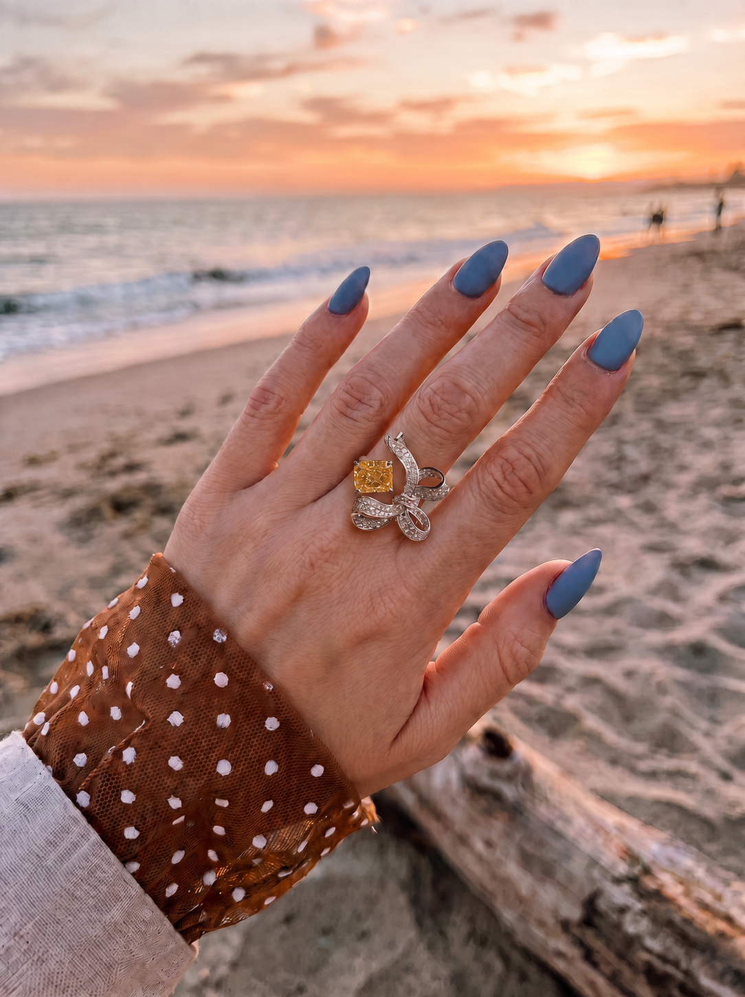 Cushion Brilliant Cut Cubic Zirconia Ring - Sunshine Whisper 