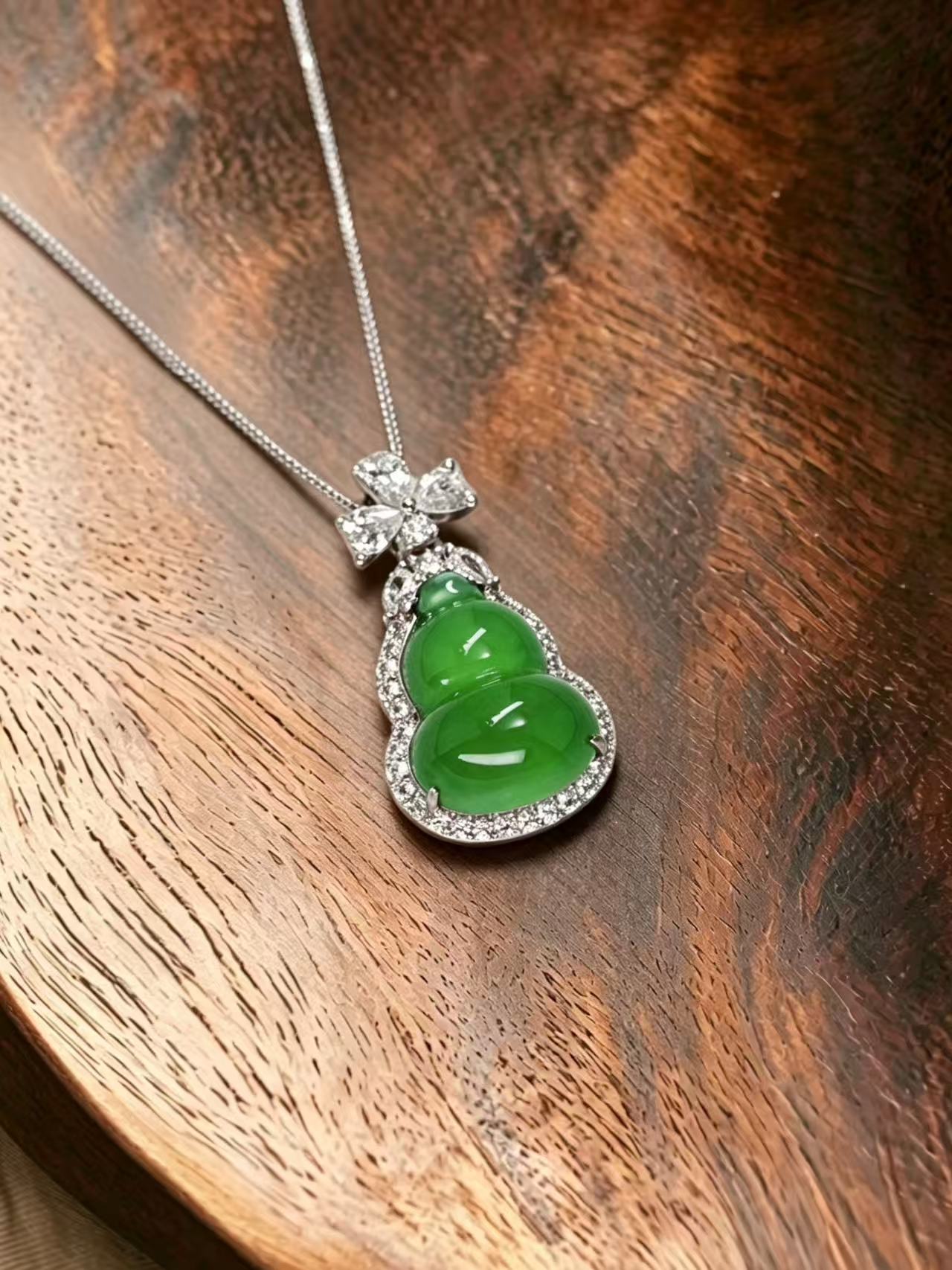 Chalcedony Necklace - Fairy