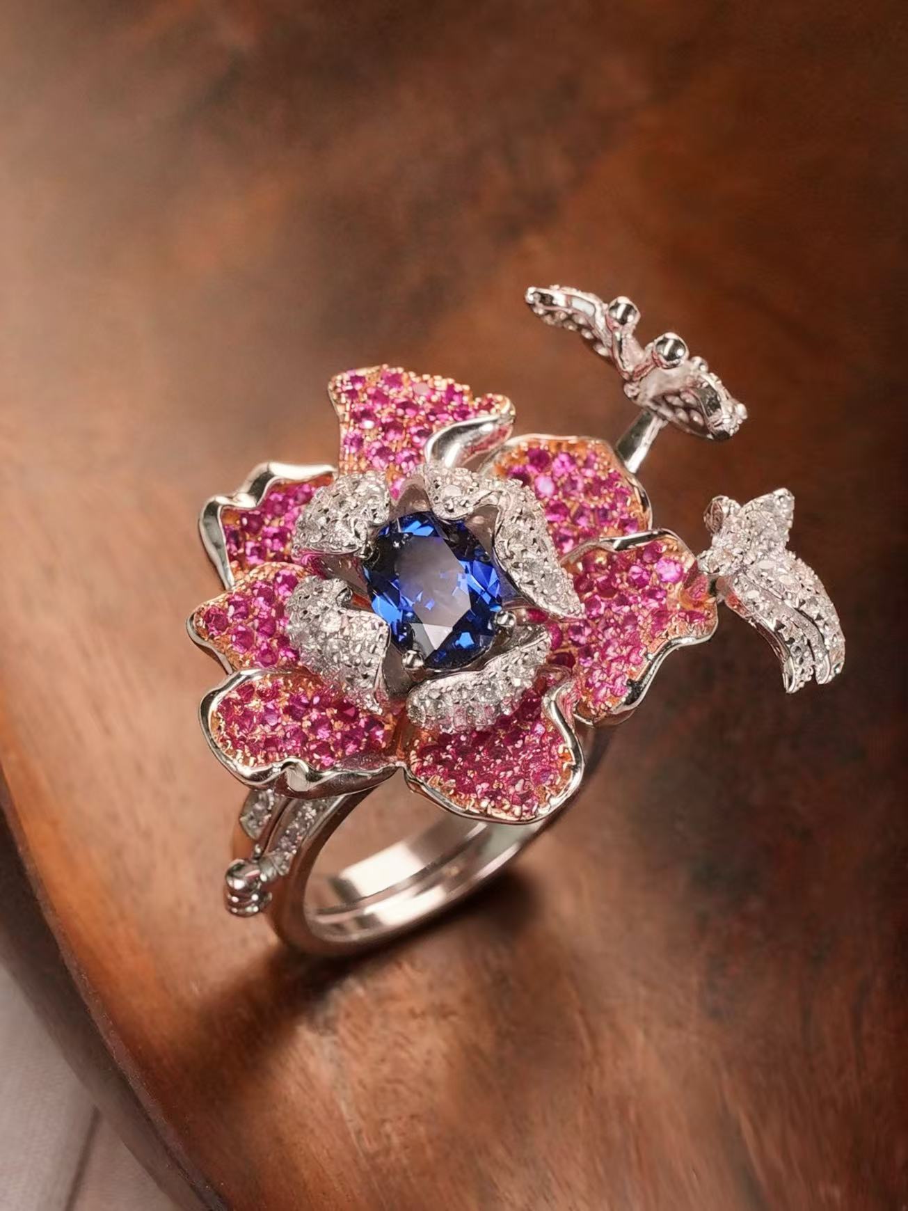 Oval Brilliant Cut Sapphire Ring - AstraFloris
