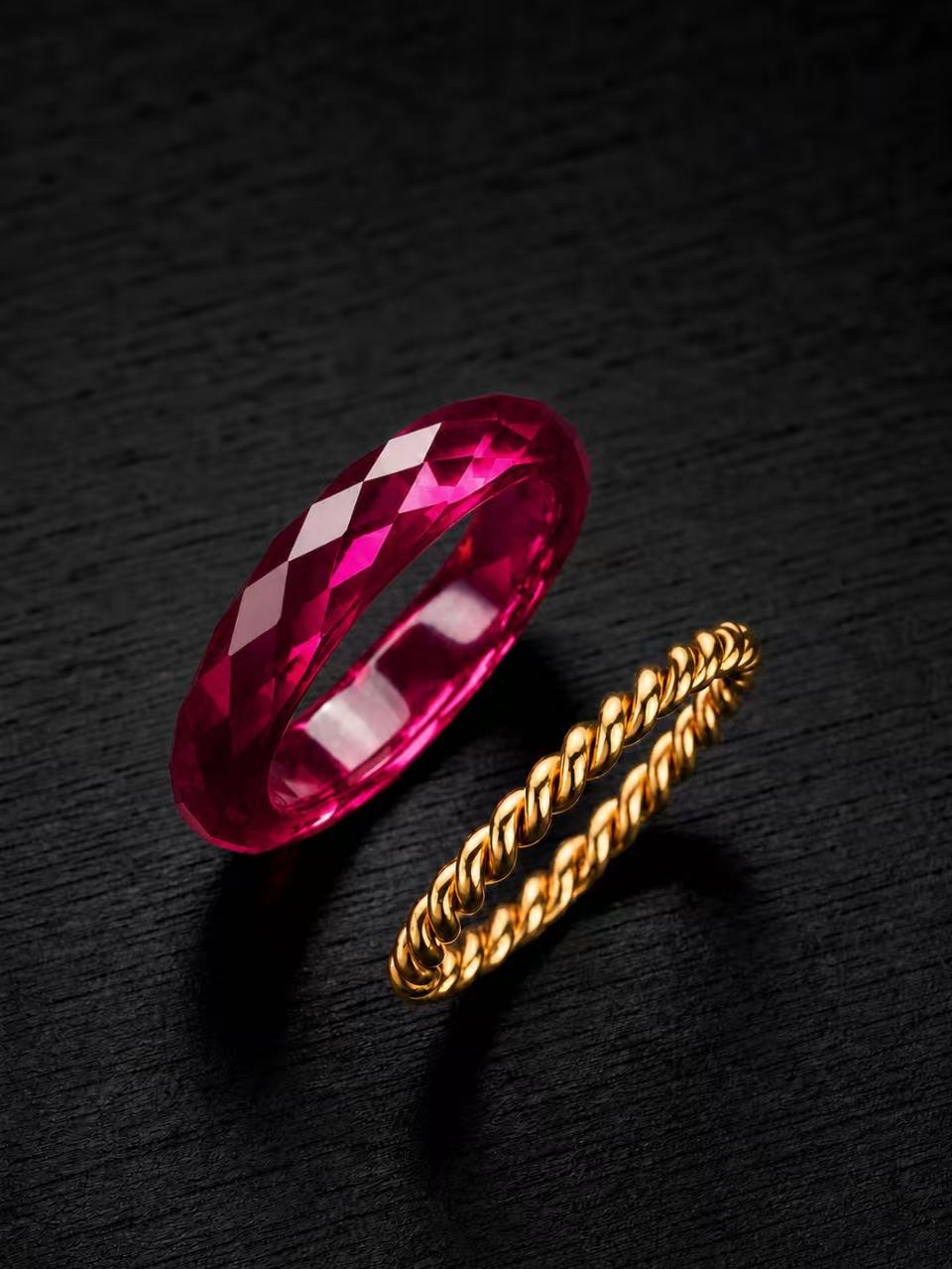 Ruby-360-Degree Faceted+Twisted Metal Gold Rings