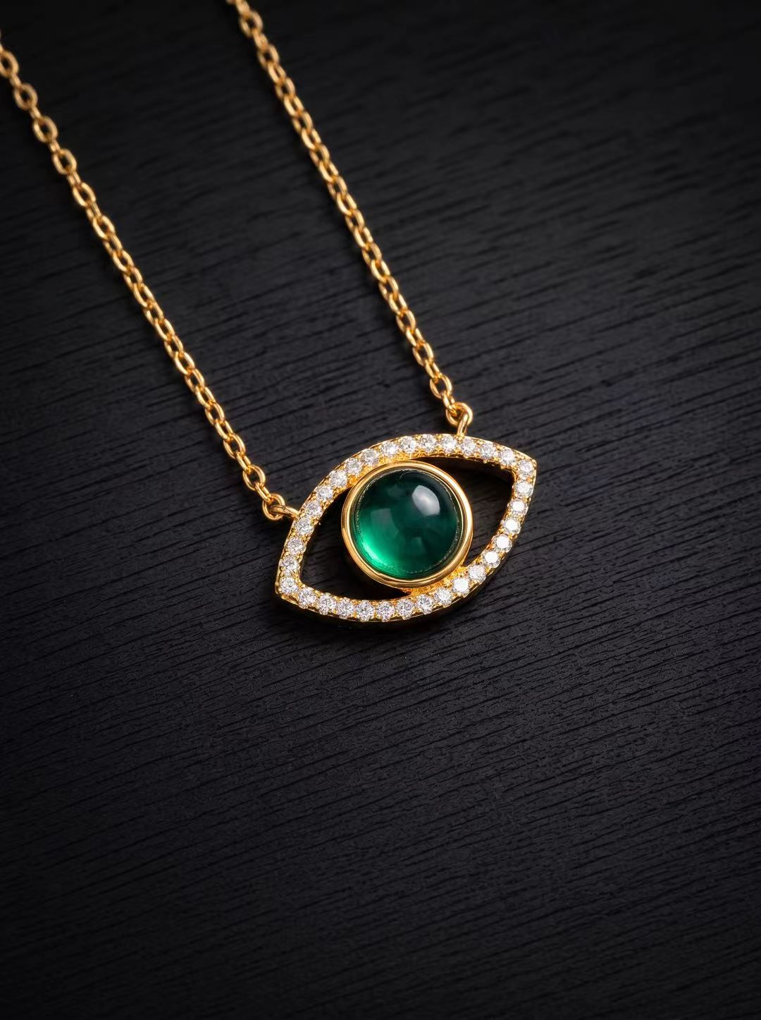 Round Brilliant Cut Emerald Necklace - Evil Eye Guardian