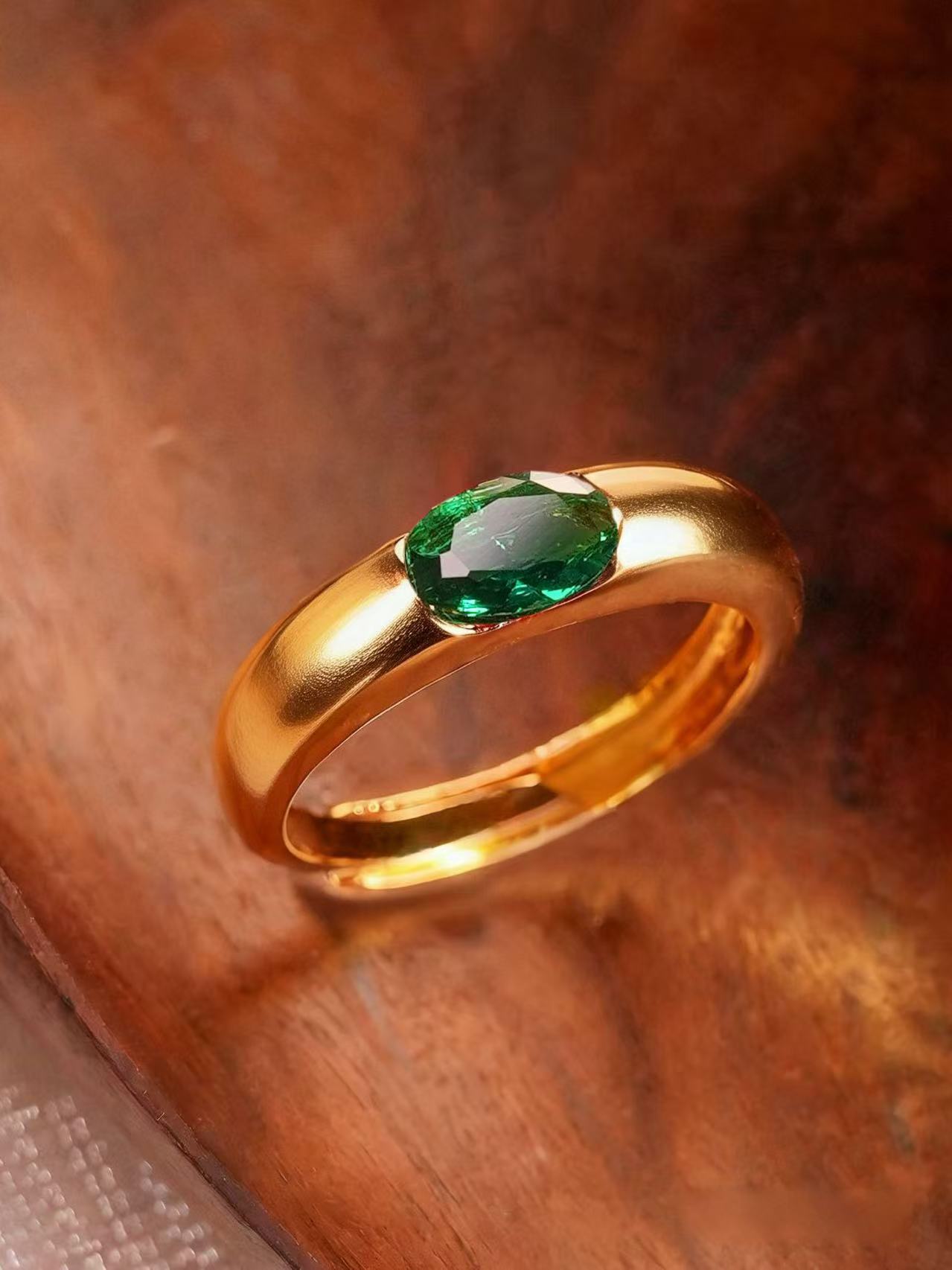 Oval Brilliant Cut Emerald Ring - Golden Dawn