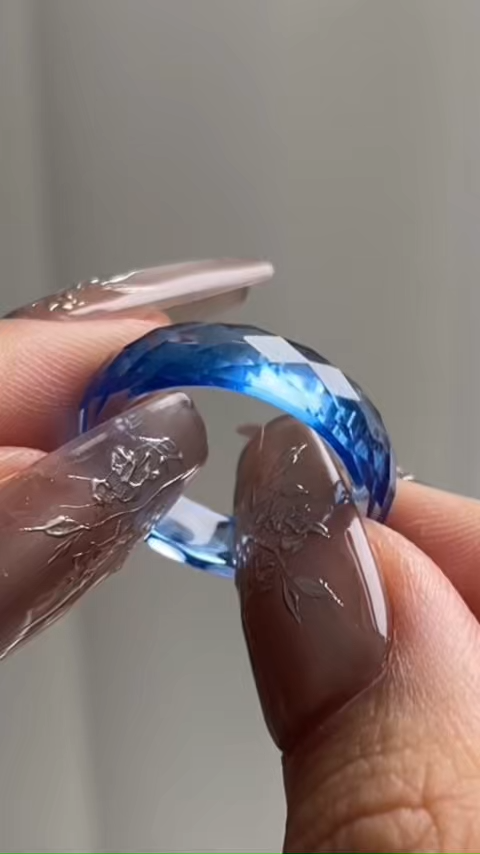 360-Degree Faceted Cornflower Blue Sapphire Ring