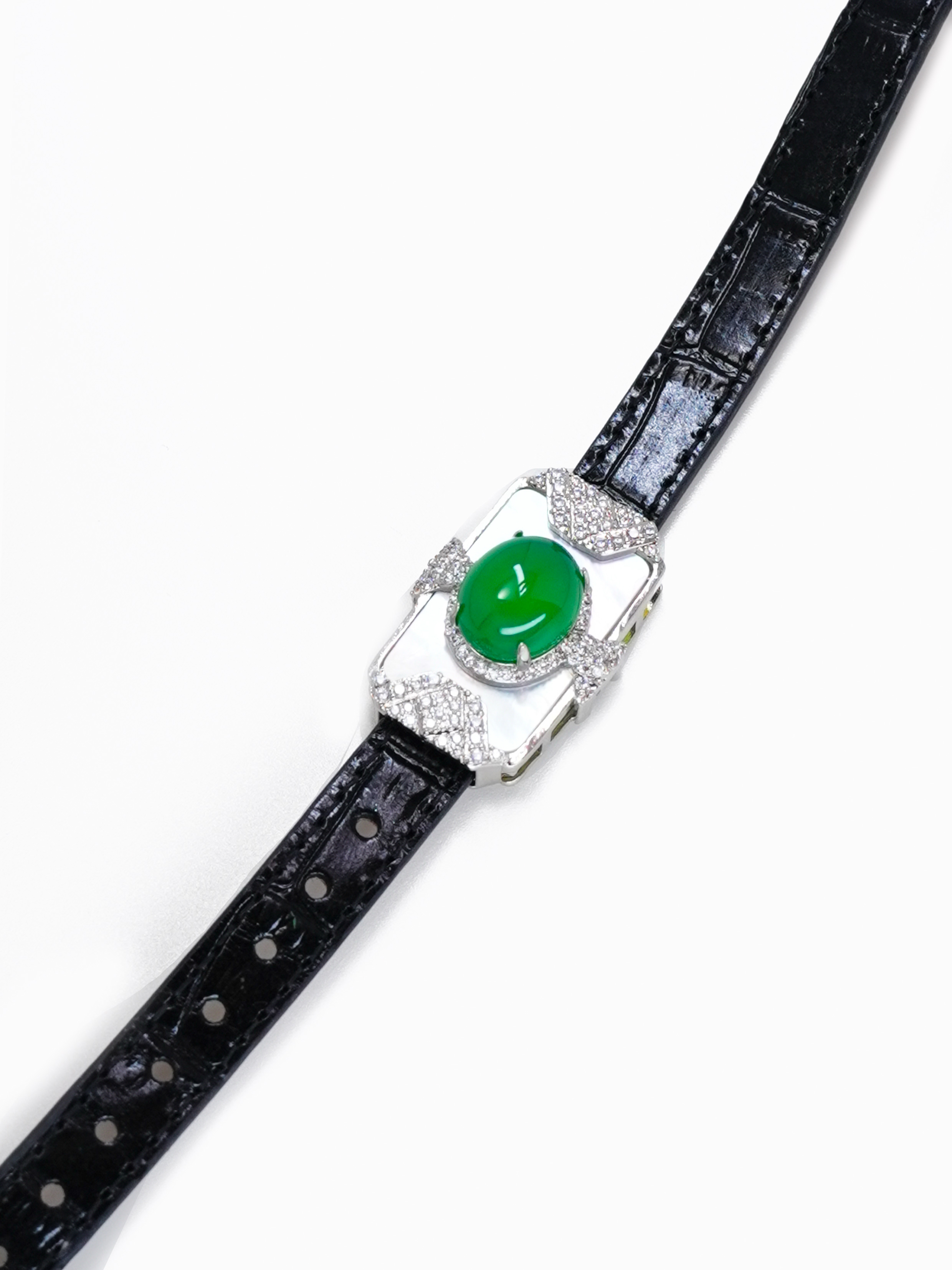 OnyxEmerald Timeless - Chalcedony