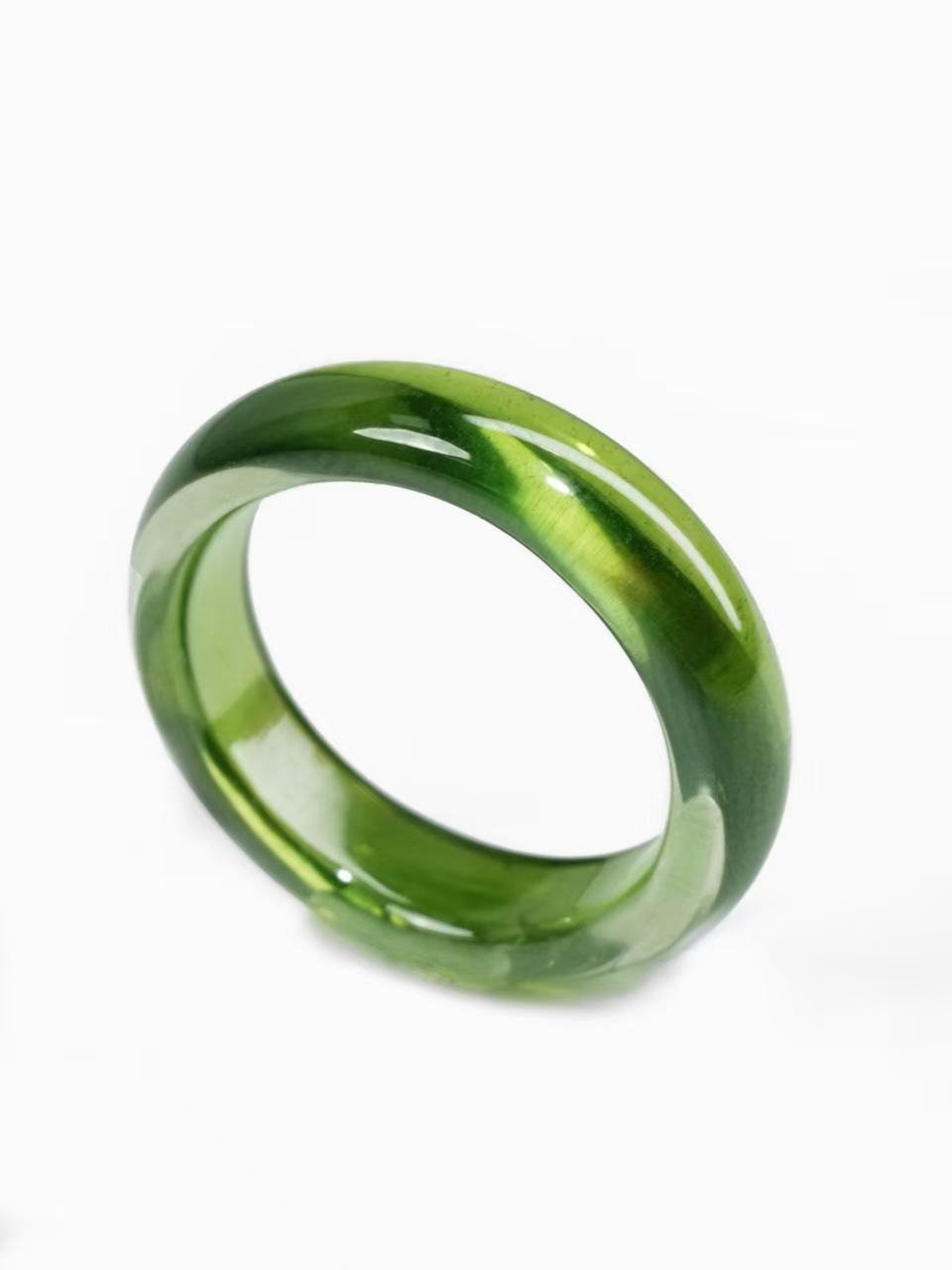 360-Degree Cabochon Green Sapphire Ring