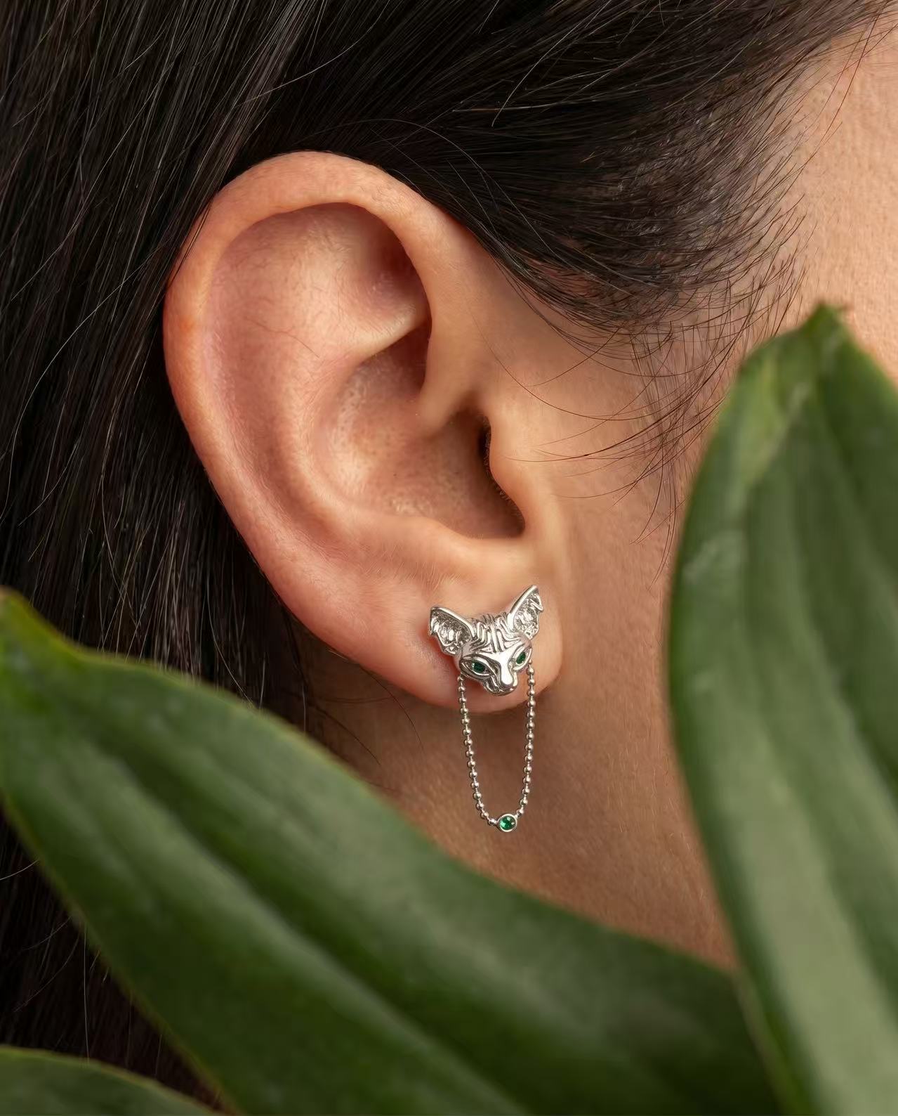 Emerald  Earring - Sphynx