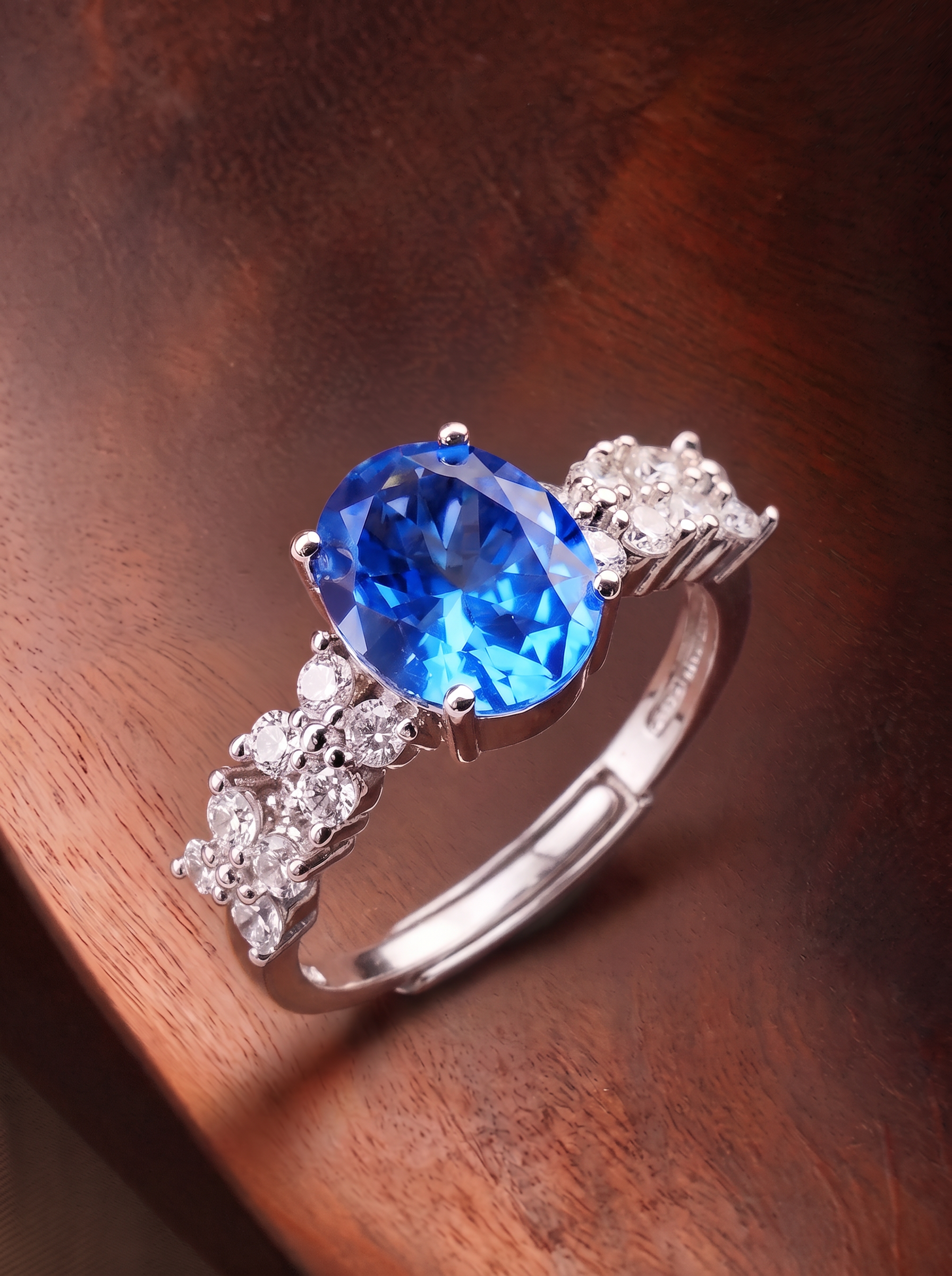 Oval Brilliant Cut Cornflower Blue Sapphire/Ruby Ring - Celestial Sparkle