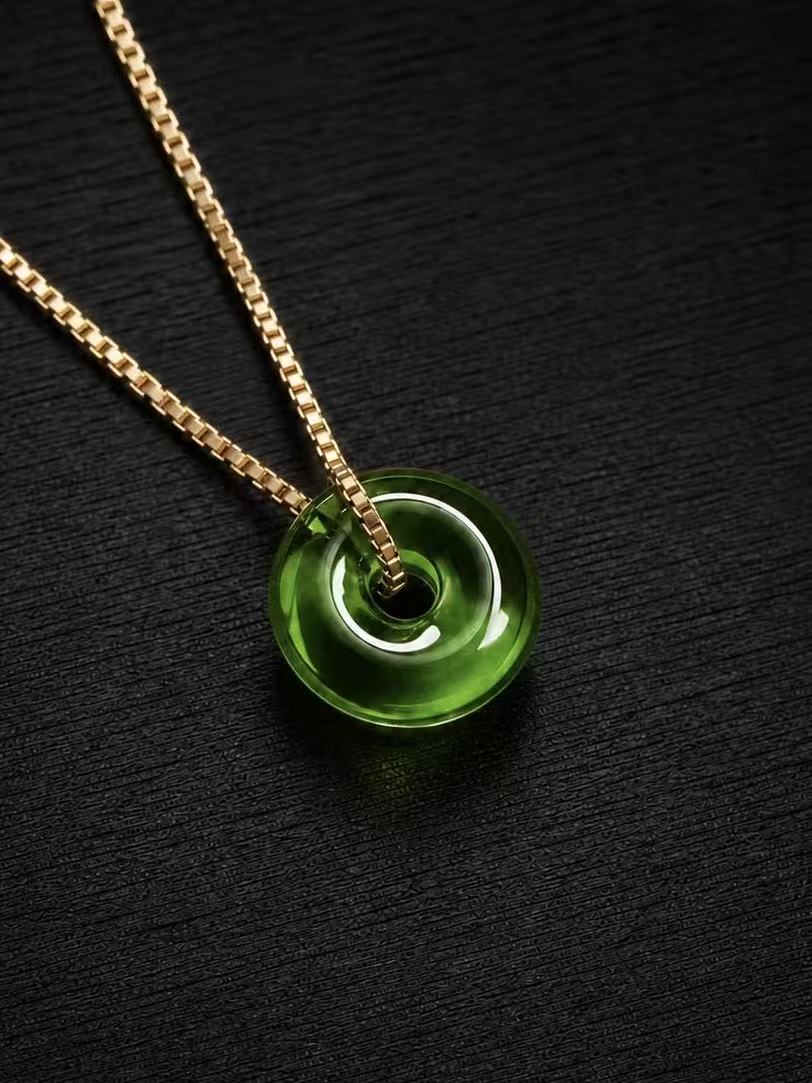 Tsavorite-Circle of Wholeness