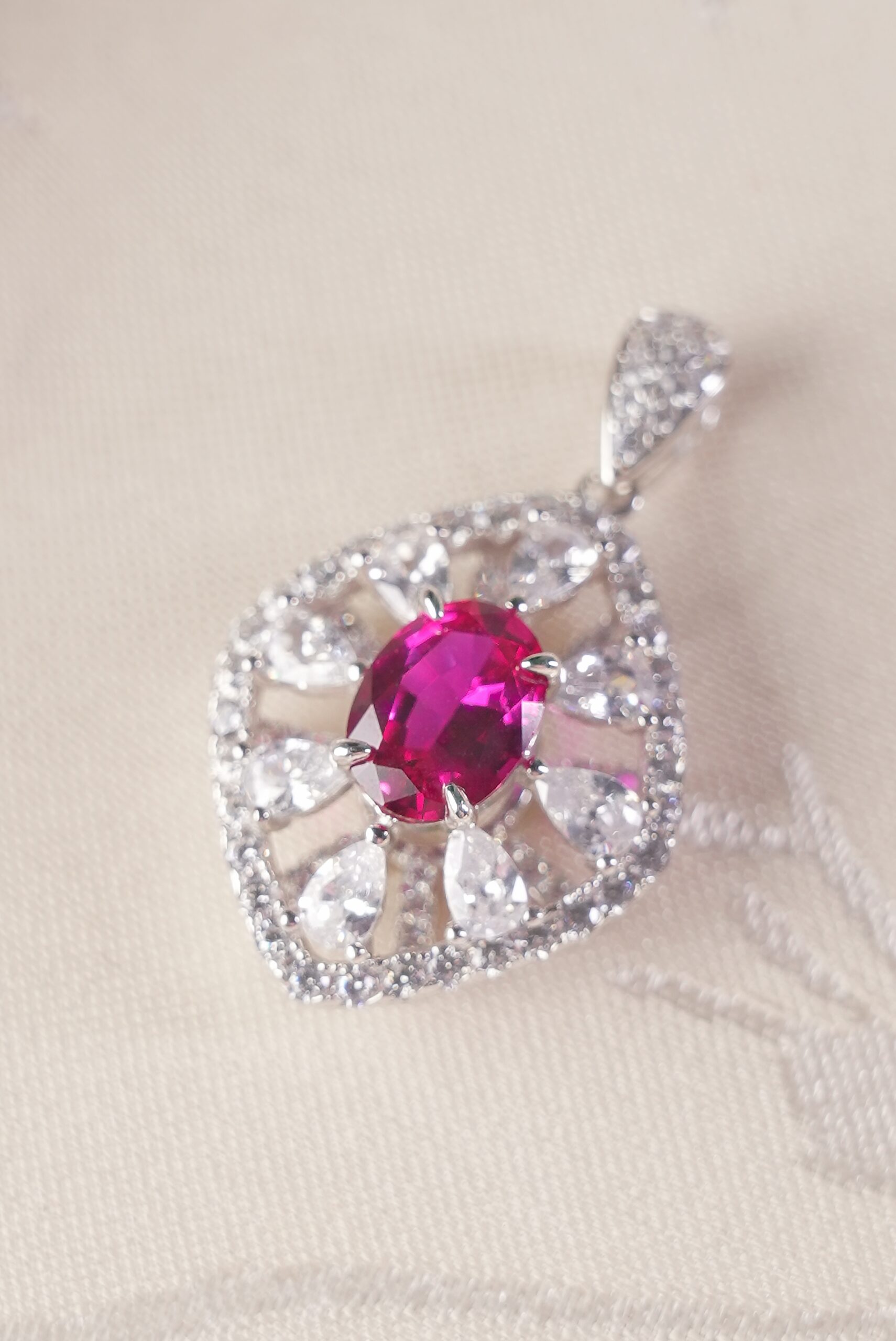 Pomegranate Sparkle Drop