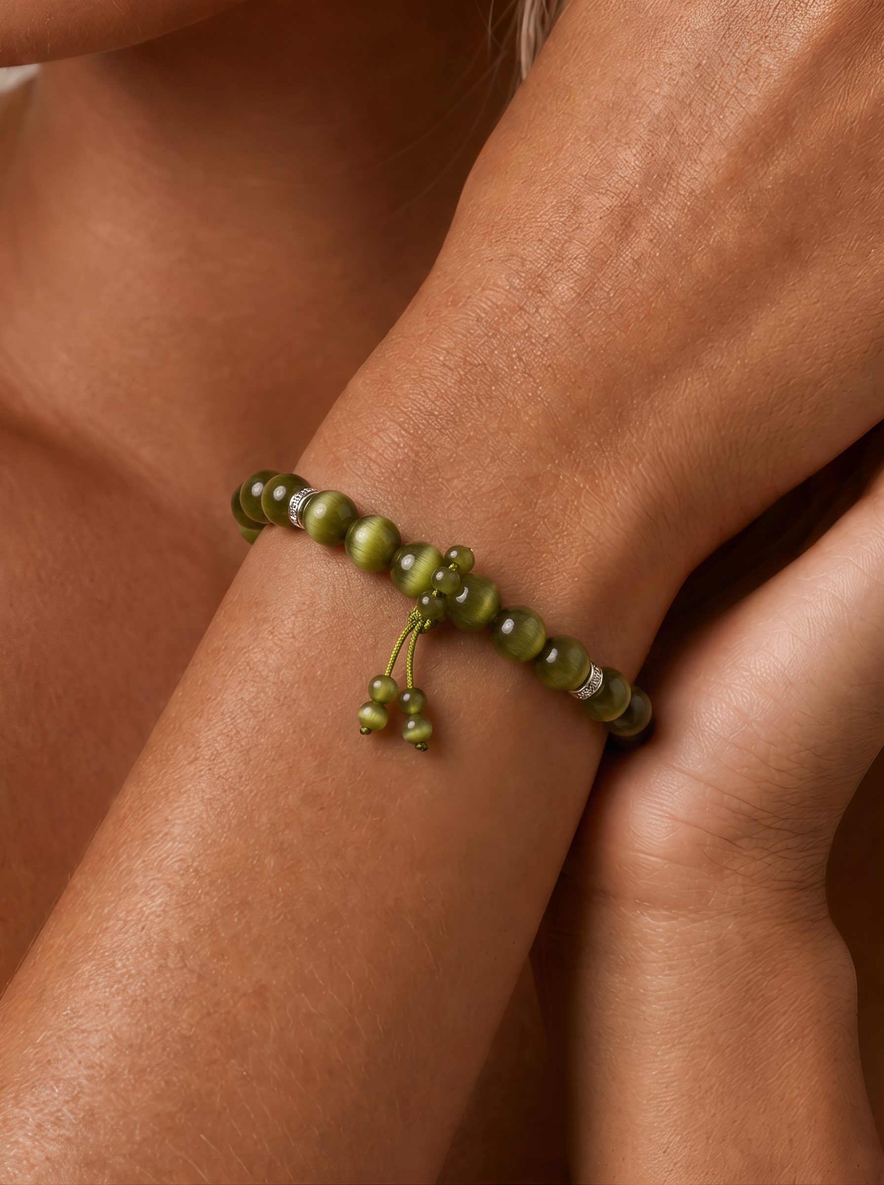 Olive CatEye Bracelet - Verdance Glow