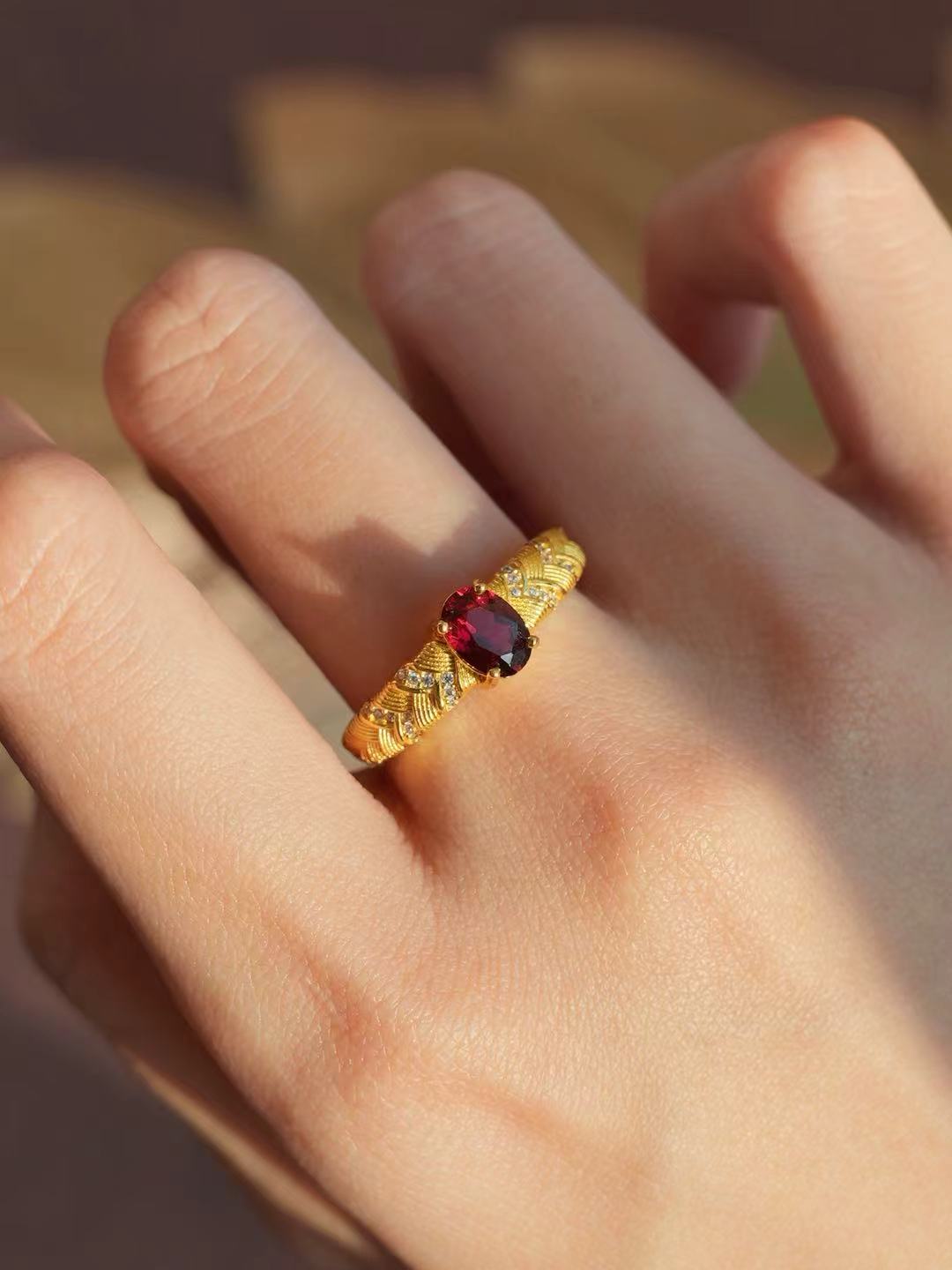 Oval Brilliant Cut Natural Garnet Ring - Golden Wheat