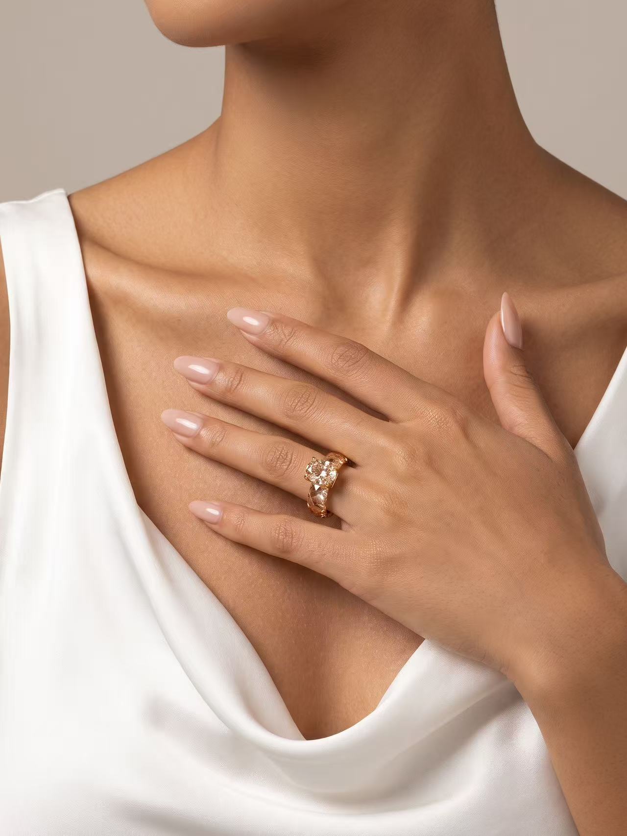 PRO 360-Degree Faceted Champagne Gold Moissanite Ring