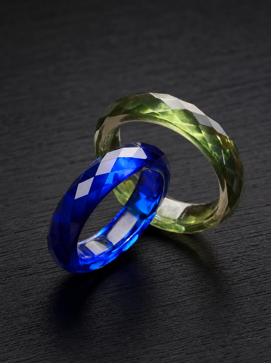 Royal Blue Sapphire+Green Sapphire-360-Degree Faceted Rings