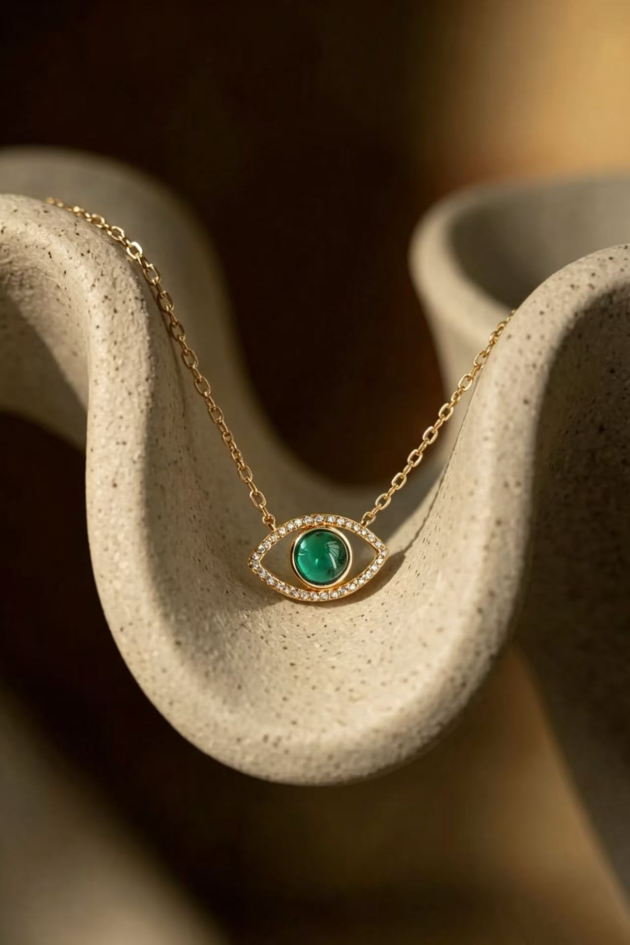 Round Brilliant Cut Emerald Necklace - Evil Eye Guardian