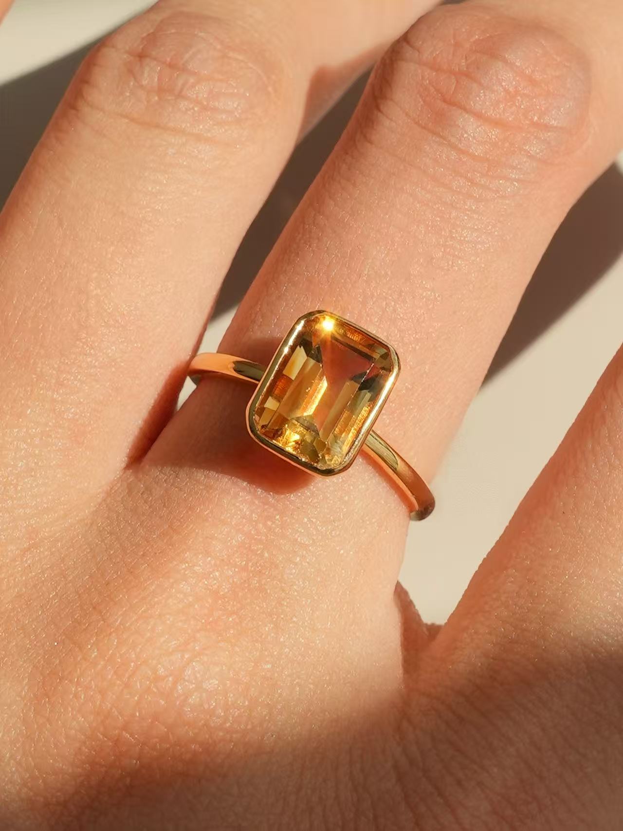 Emerald Brilliant Cut Citrine - Sunlight Prism