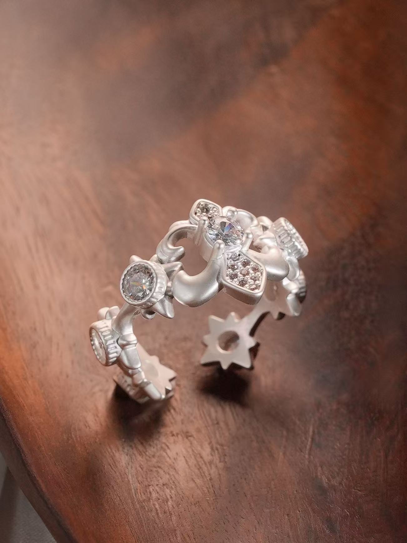 Gear Star Ring
