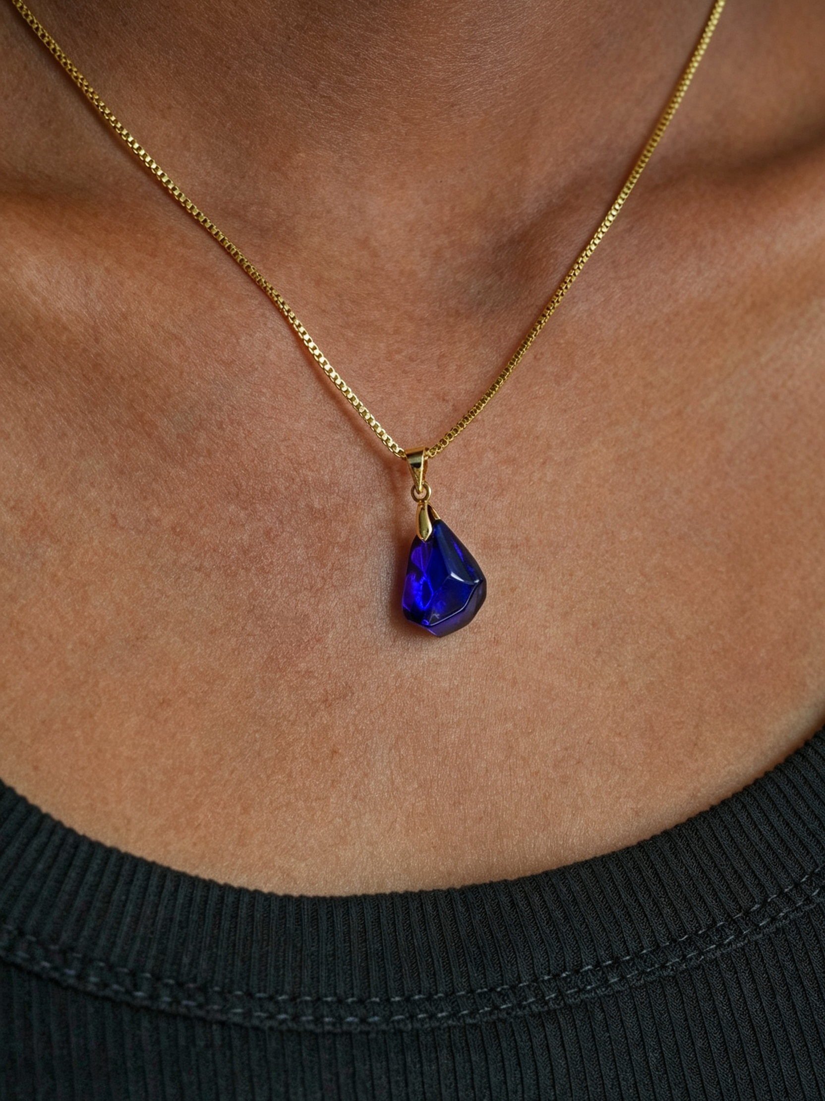 Free‑Form Faceted Cut Sapphire Necklace - Midnight Haze