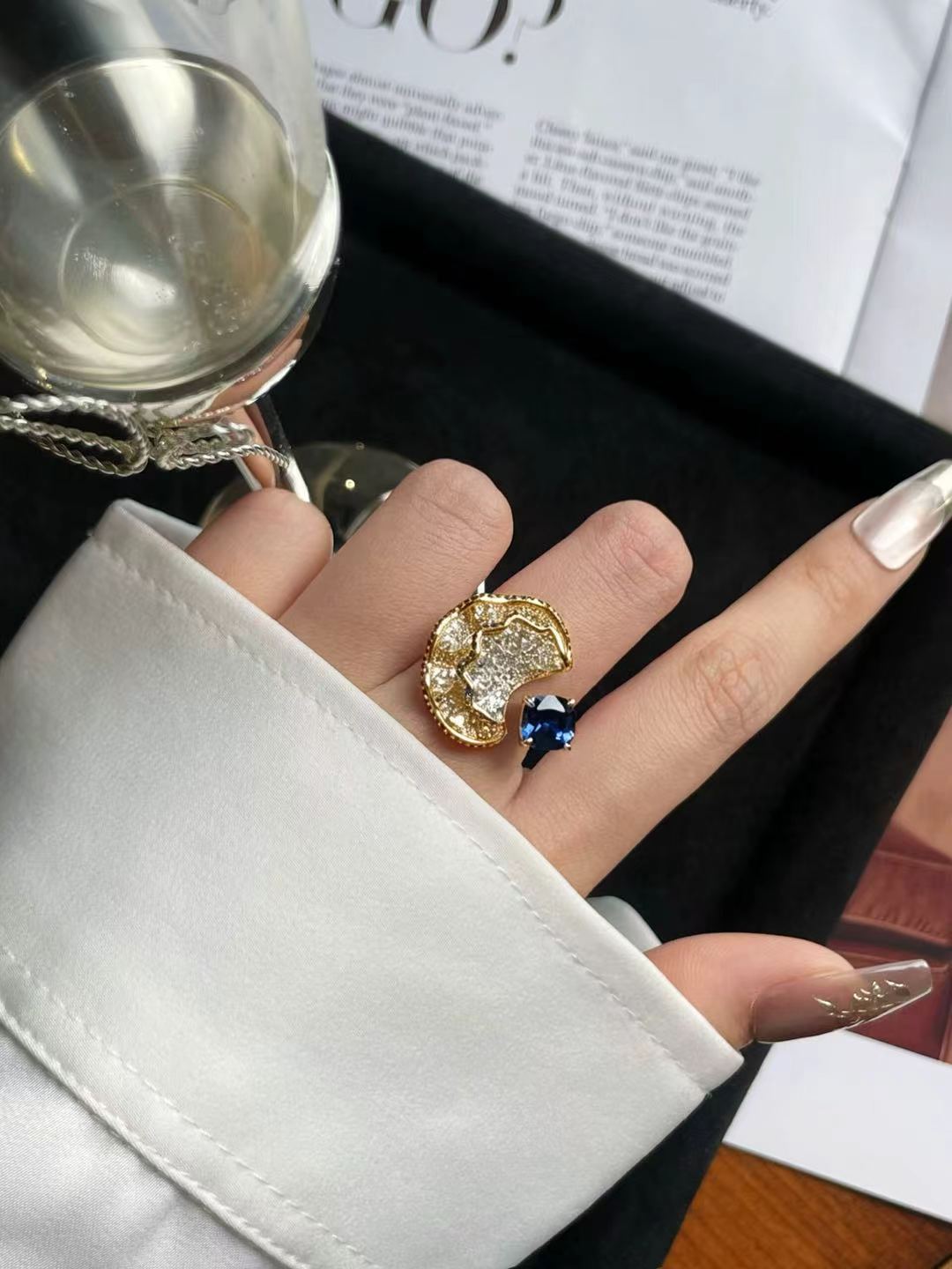 Emerald Brilliant Cut Sapphire Ring - AquaScale
