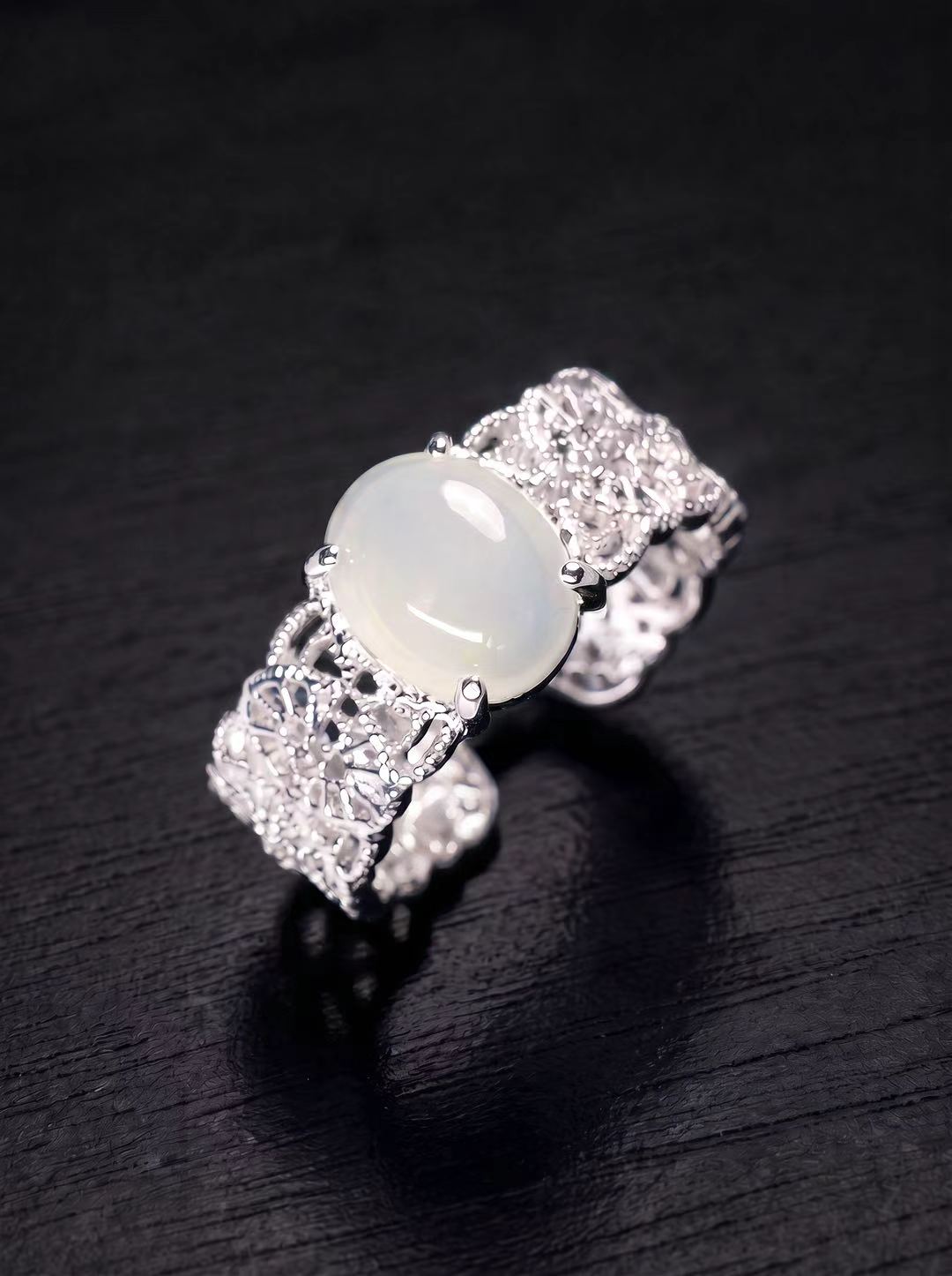 Agate-Oval Cabochon Cut Ring - Lunar Veil
