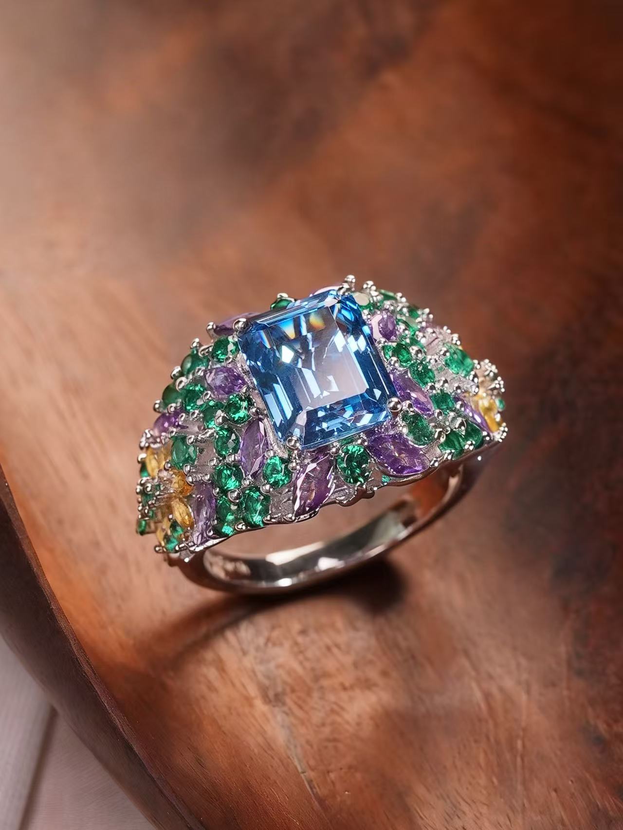 Emerald Brilliant Cut Spinel Ring - Tranquil Garden