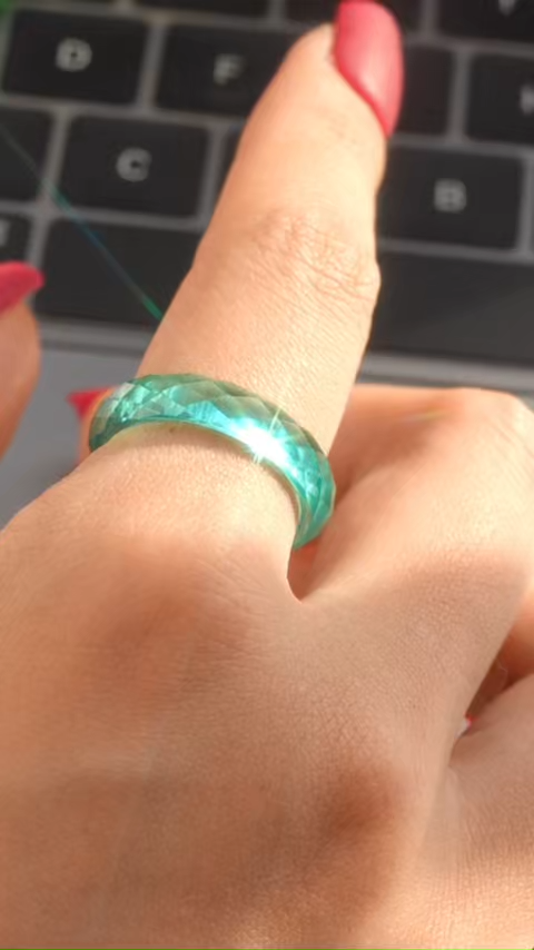 360-Degree Faceted Paraíba Ring
