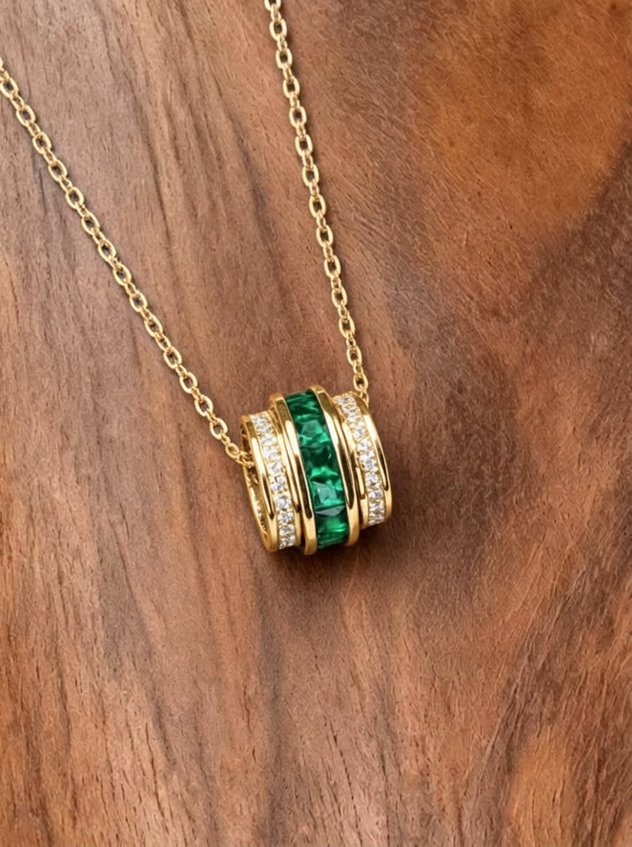 Princess Brilliant Cut Emerald Rotatable Necklace - Destiny Spin