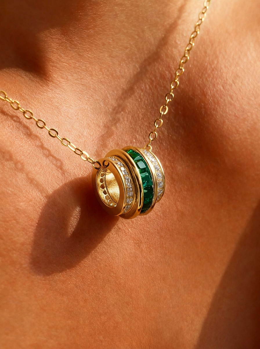 Princess Brilliant Cut Emerald Rotatable Necklace - Destiny Spin