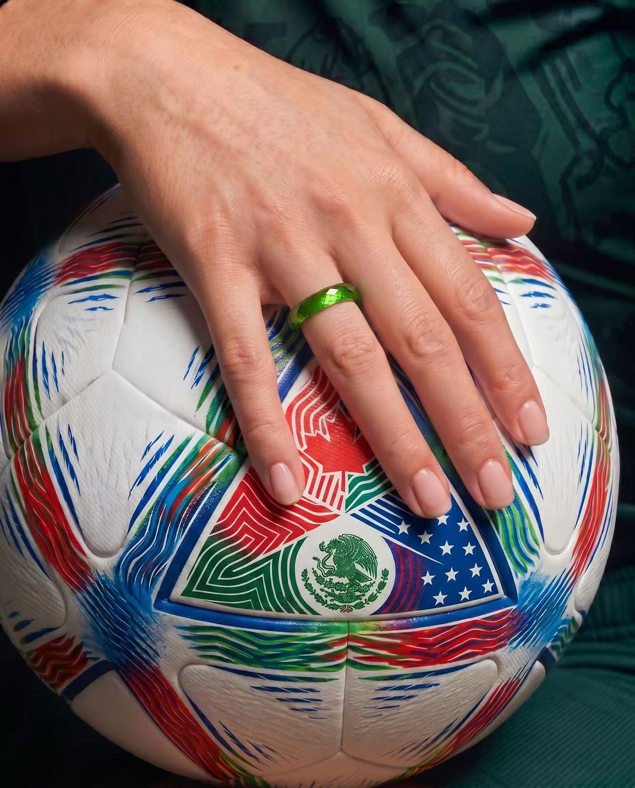 360-Degree Faceted Tsavorite Ring
