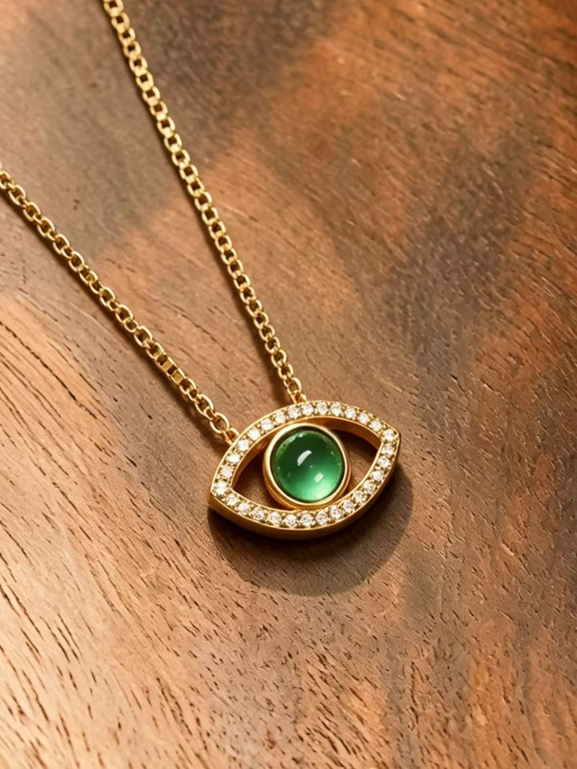 Round Brilliant Cut Emerald Necklace - Evil Eye Guardian