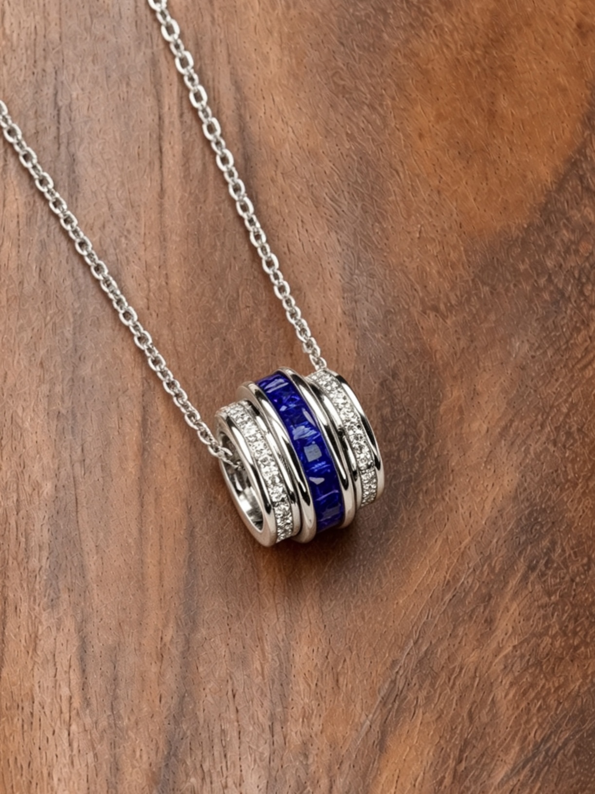 Princess Brilliant Cut Sapphire Rotatable Necklace - Destiny Spin