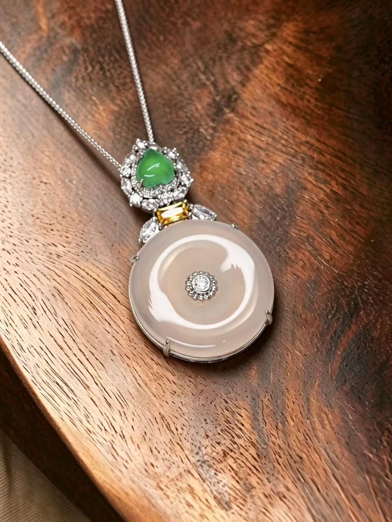 Chalcedony Necklace - Chalcedony Starlight