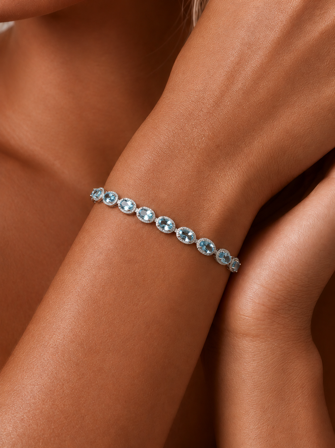 Oval Brilliant Cut Spinel Bracelet - Azure Dreamweaver