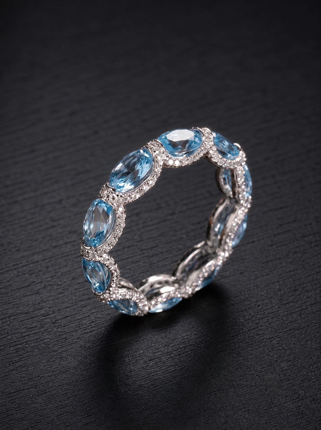 Spinel-Supernova Waltz Set