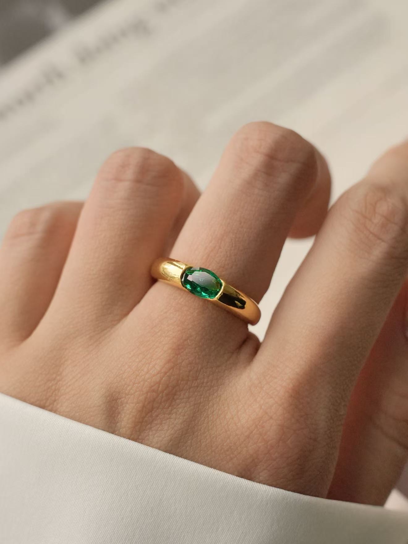 Oval Brilliant Cut Emerald Ring - Golden Dawn