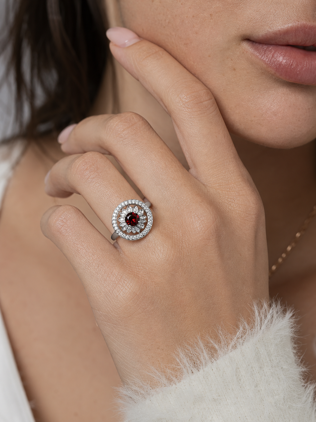 Garnet-Round Brilliant Cut Spinner Ring-Fortune Blossom