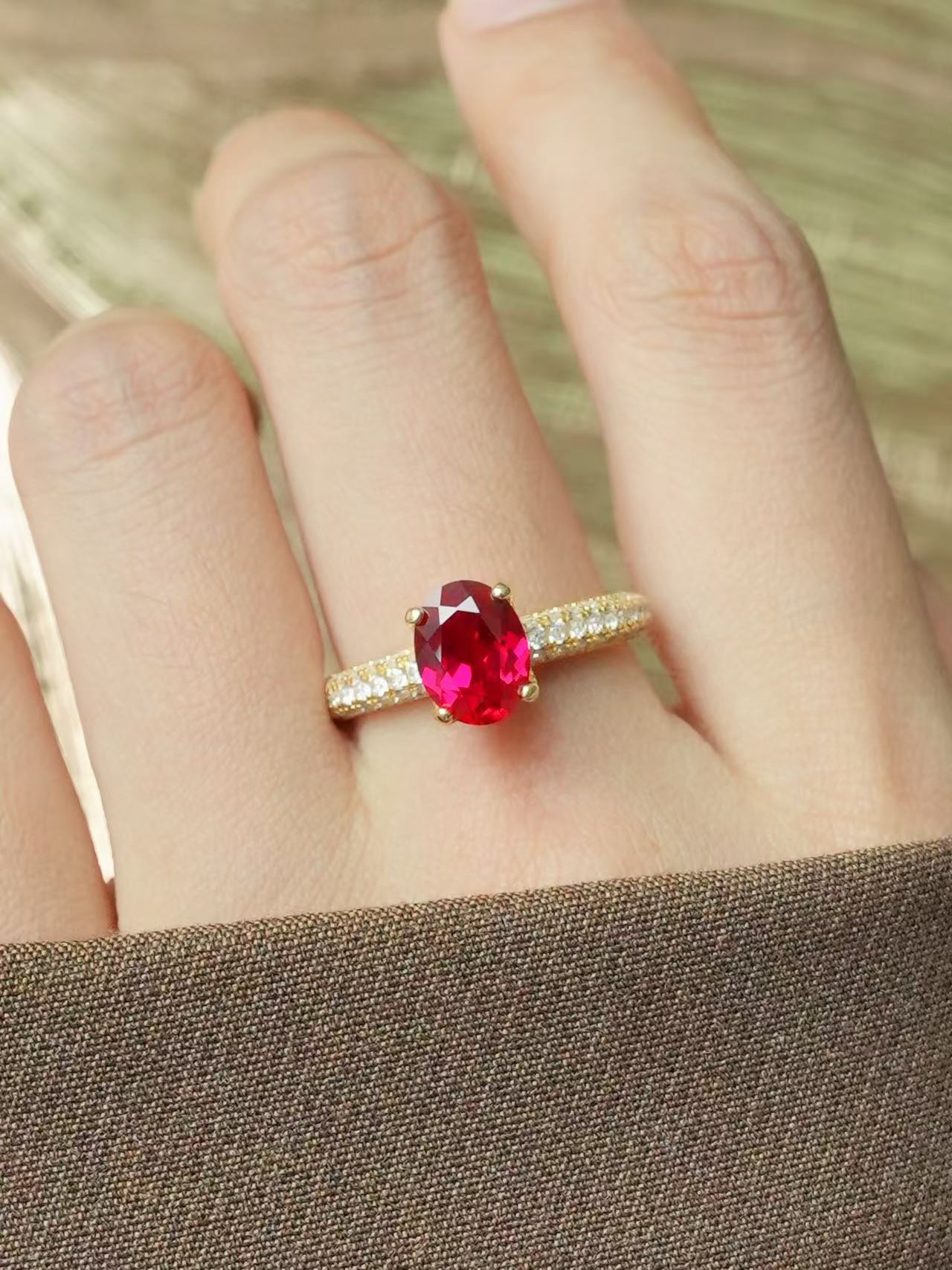 Oval Brilliant Cut Ruby Ring - Lumina