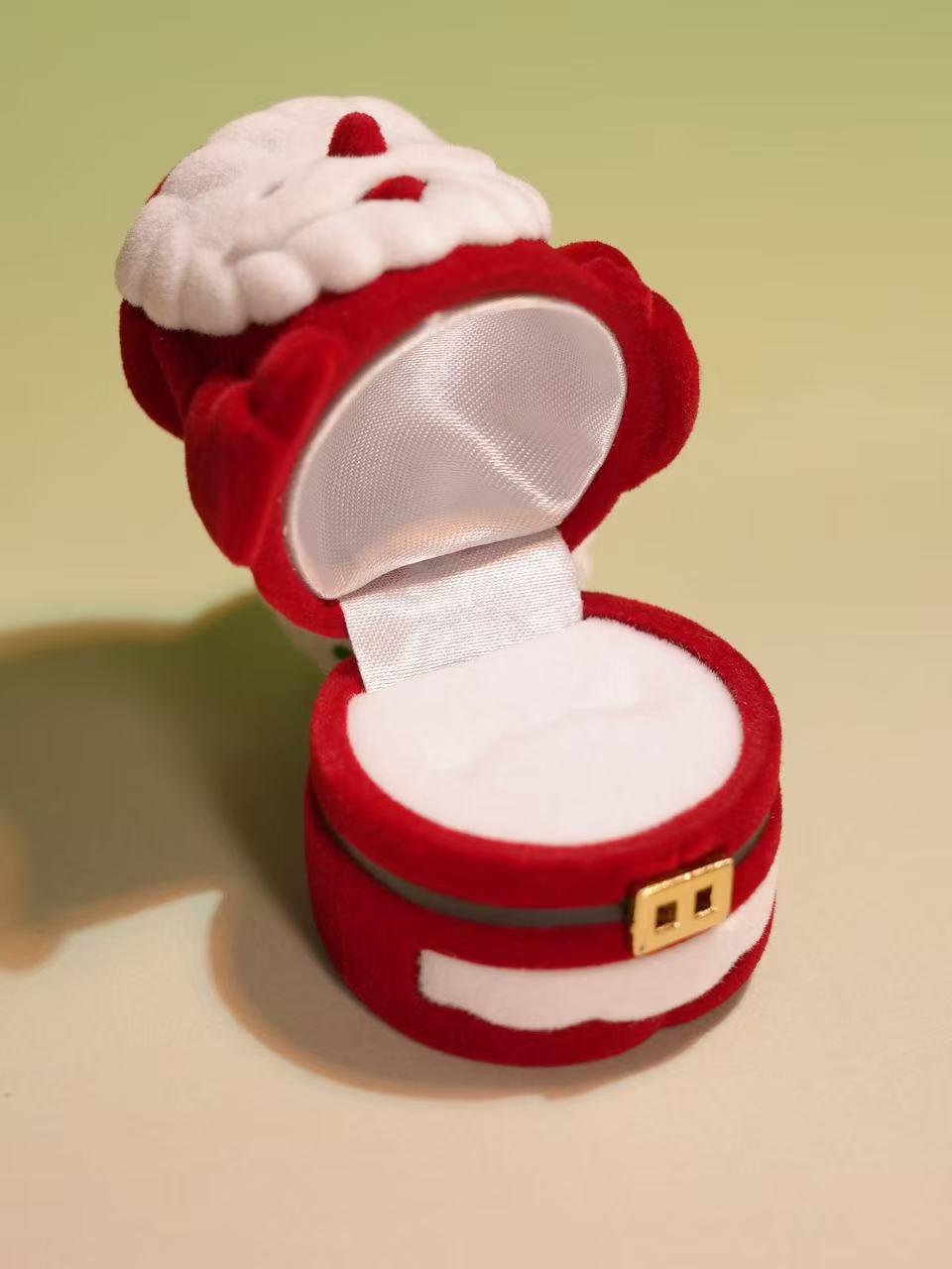 Santa Claus ring box