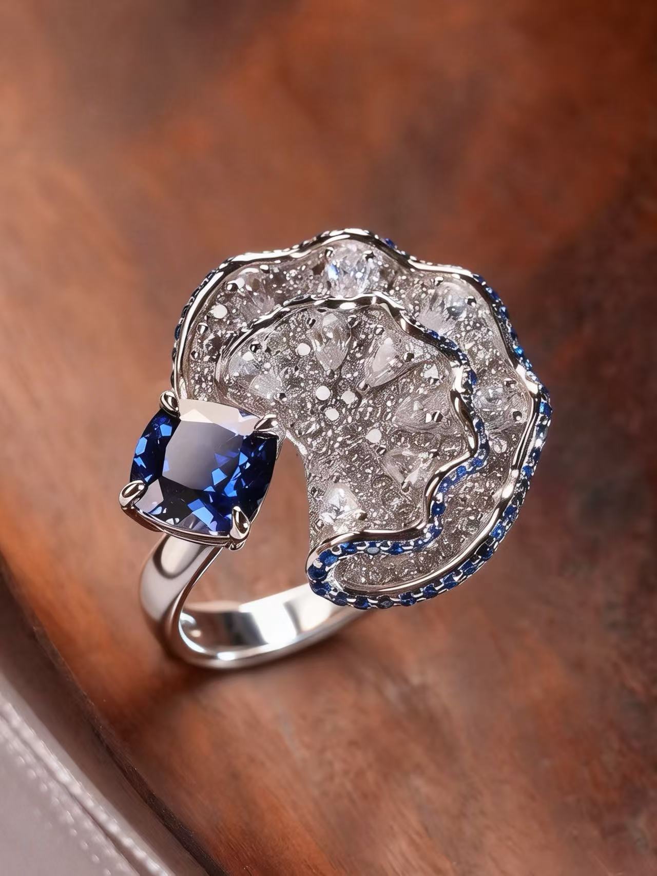 Emerald Brilliant Cut Sapphire Ring - AquaScale