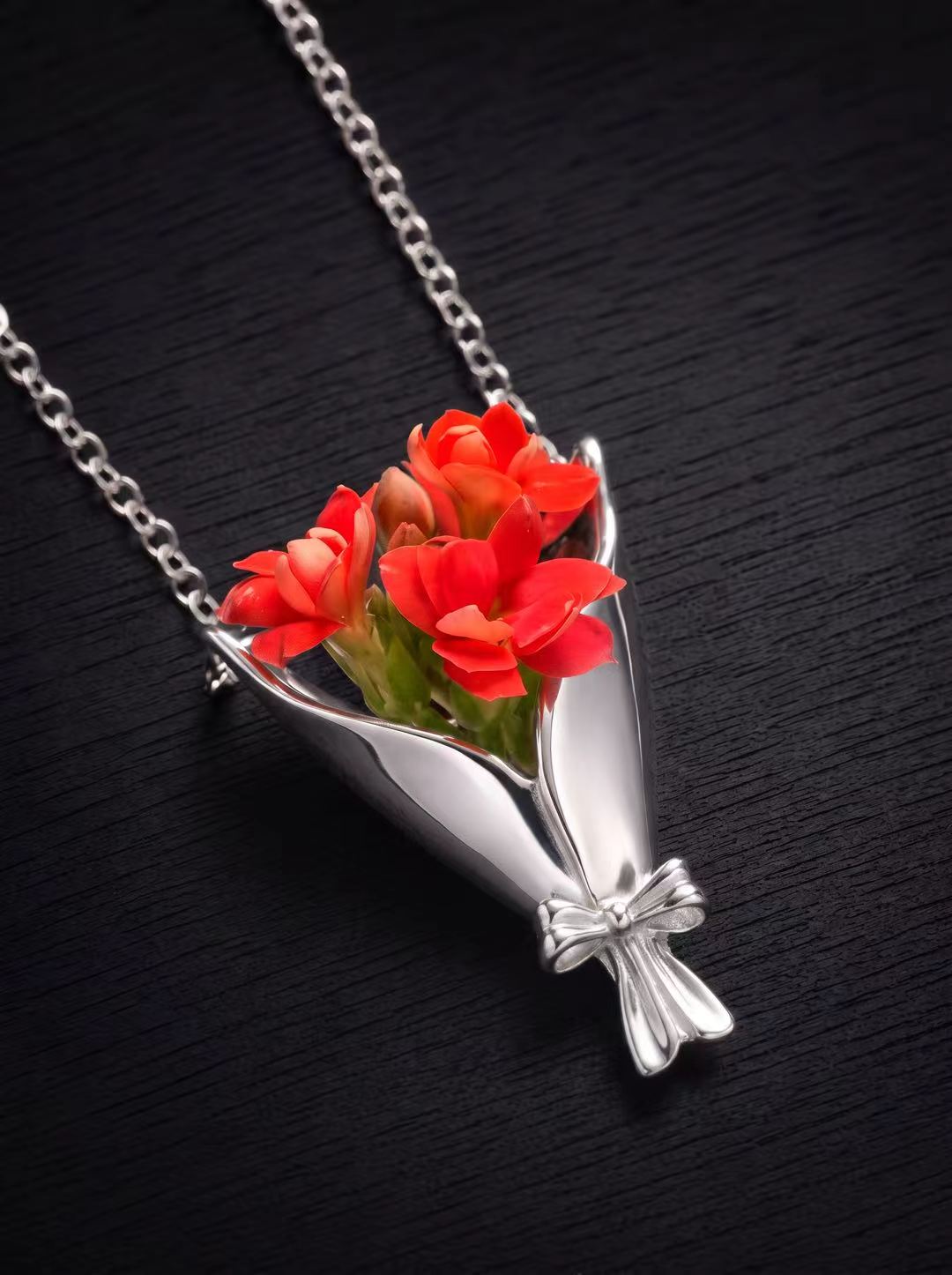 Plated Silver Necklace - Pocket Posy
