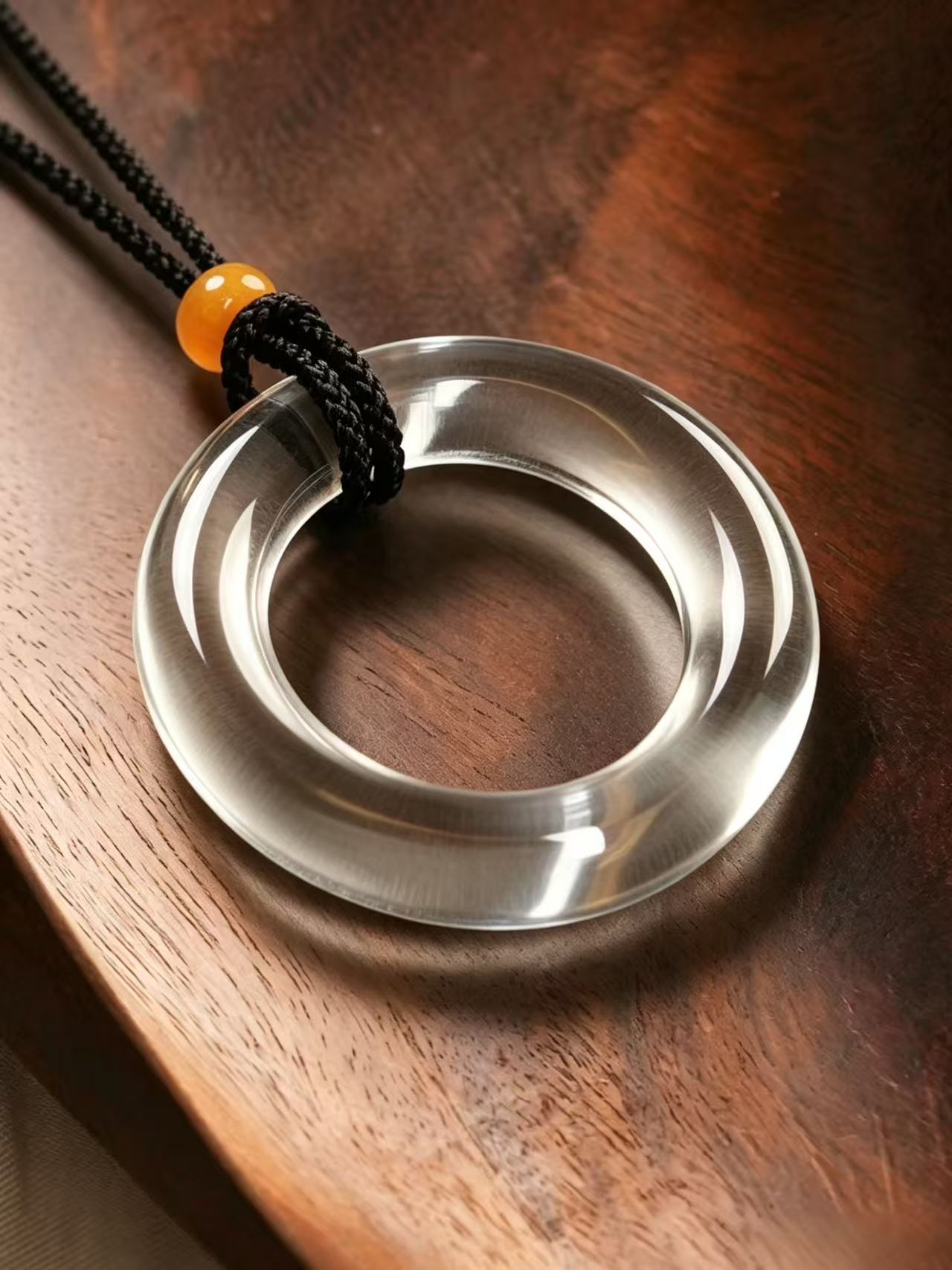 Guardian Circle - White Sapphire