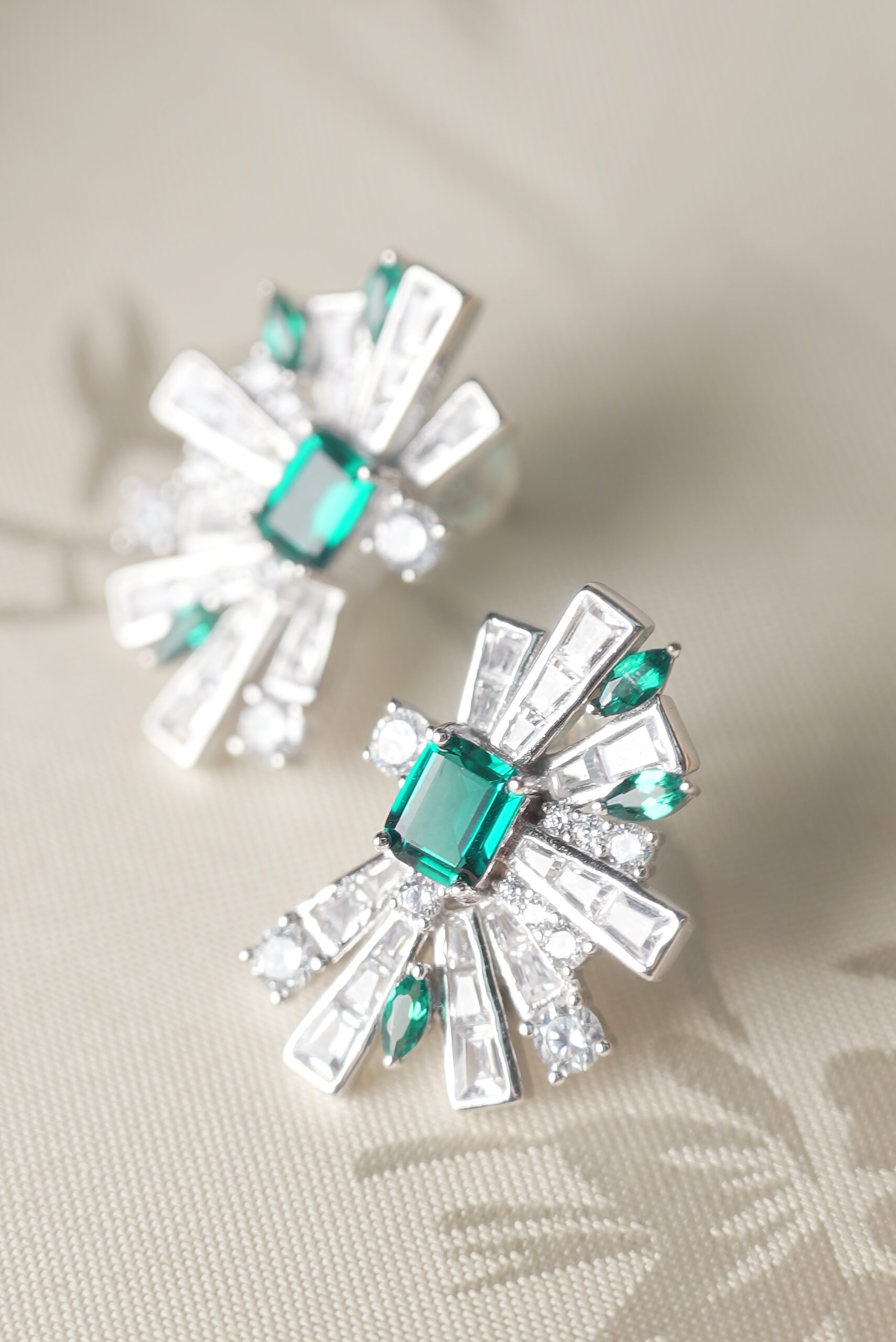Green Glow Star Shine Earrings