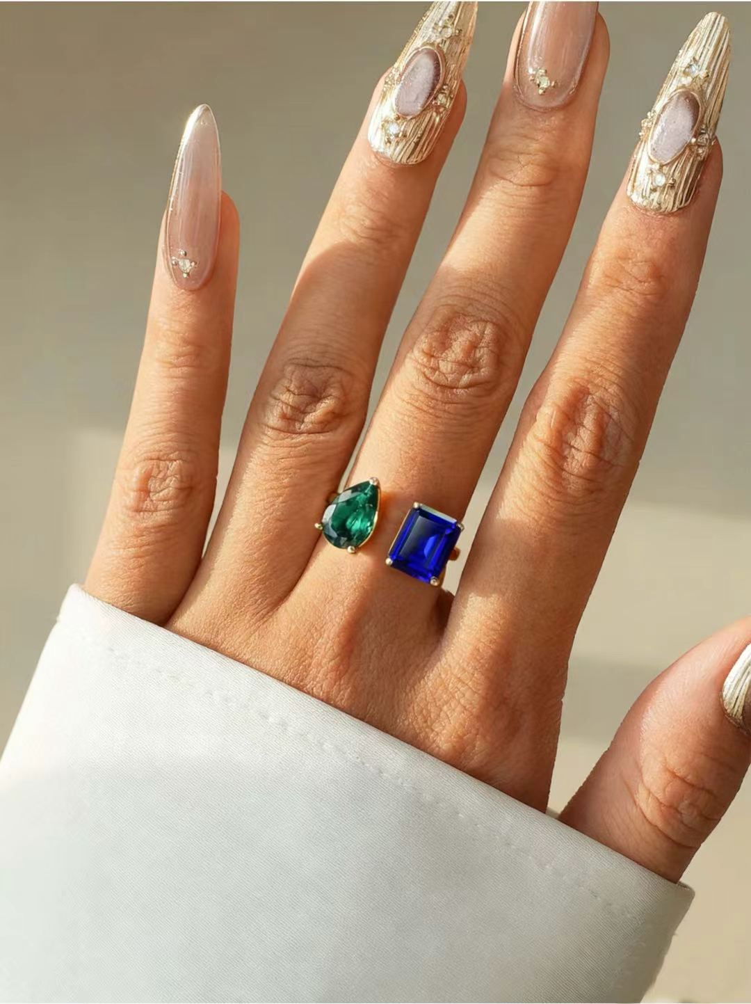 Adjustable Ring Set with Emerald and Sapphire