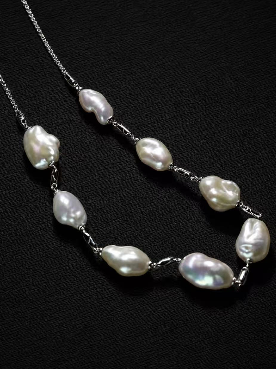 Pearl Necklace-Baroque Radiance