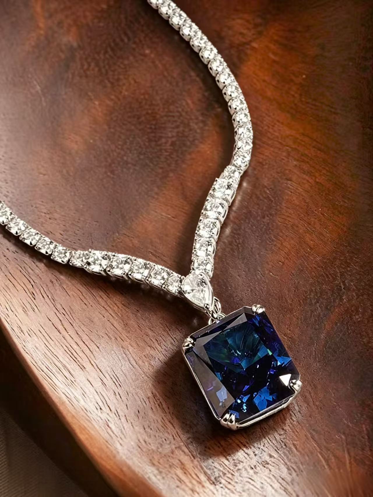 Cushion Brilliant Cut Sapphire Necklace - Luna Azure