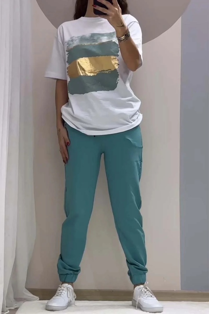 685281662e1ee.jpg