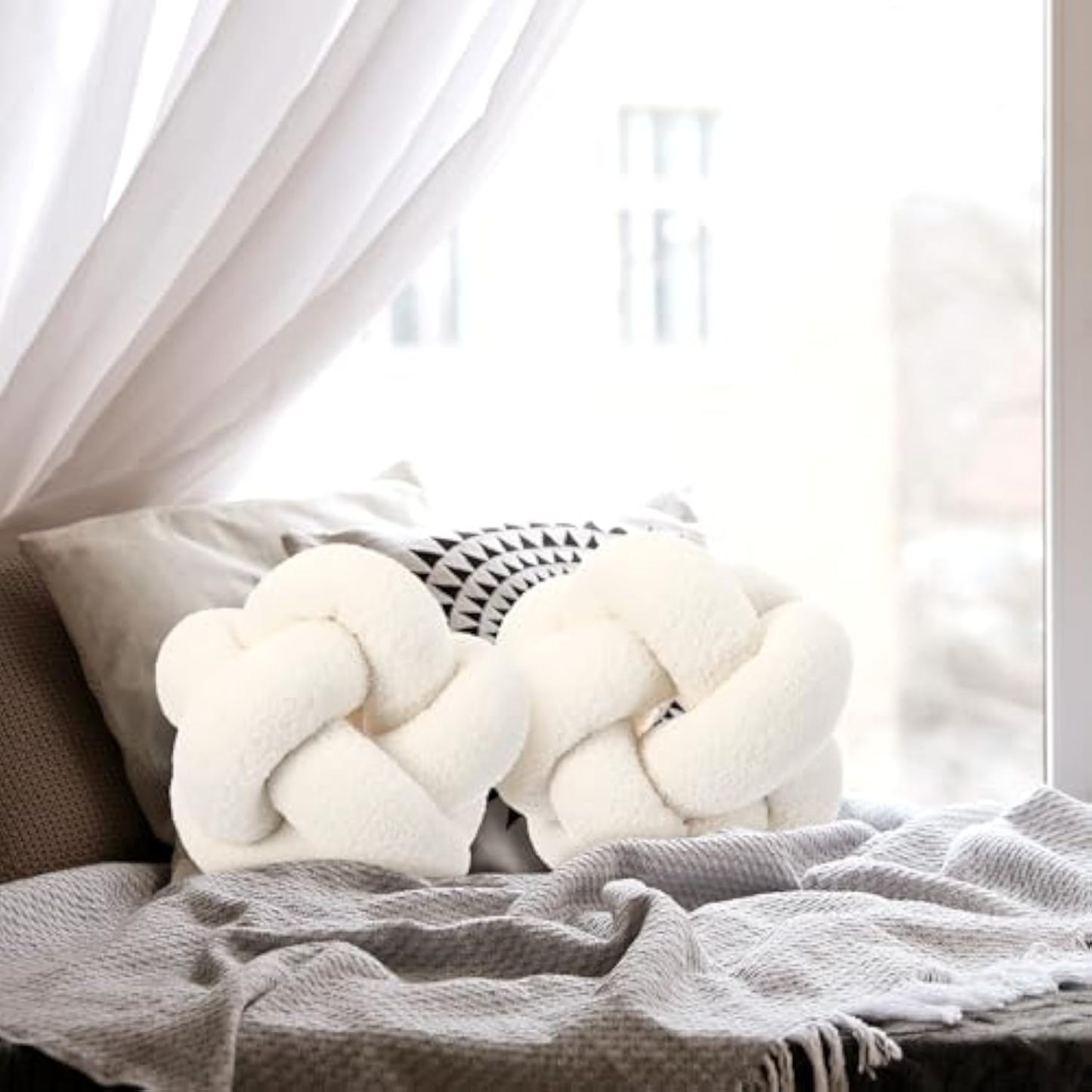 2 Pcs Knot Pillow Balls, 12 Inch Soft Home Decorative Cream White Round Stylish Throw Pillow Cute Handmade Knotted Aesthetic Ivory Circle Pillows for Bed Living Room Couch Sofa Decor