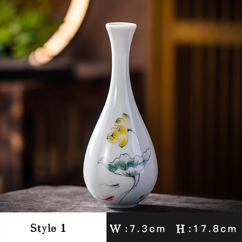 Miniature ceramic ornaments, simple hydroponic flower vase, hand-painted small vase for home living room countertops.
