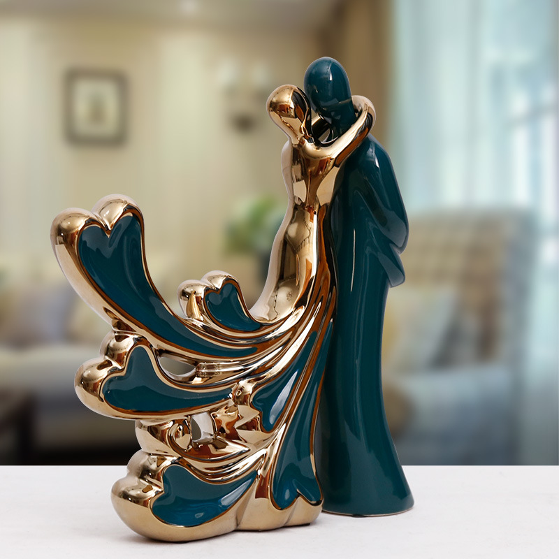 Nordic Morandi dark green electroplated gold ceramic couple figurine wine cabinet decoration high-end gift ornament