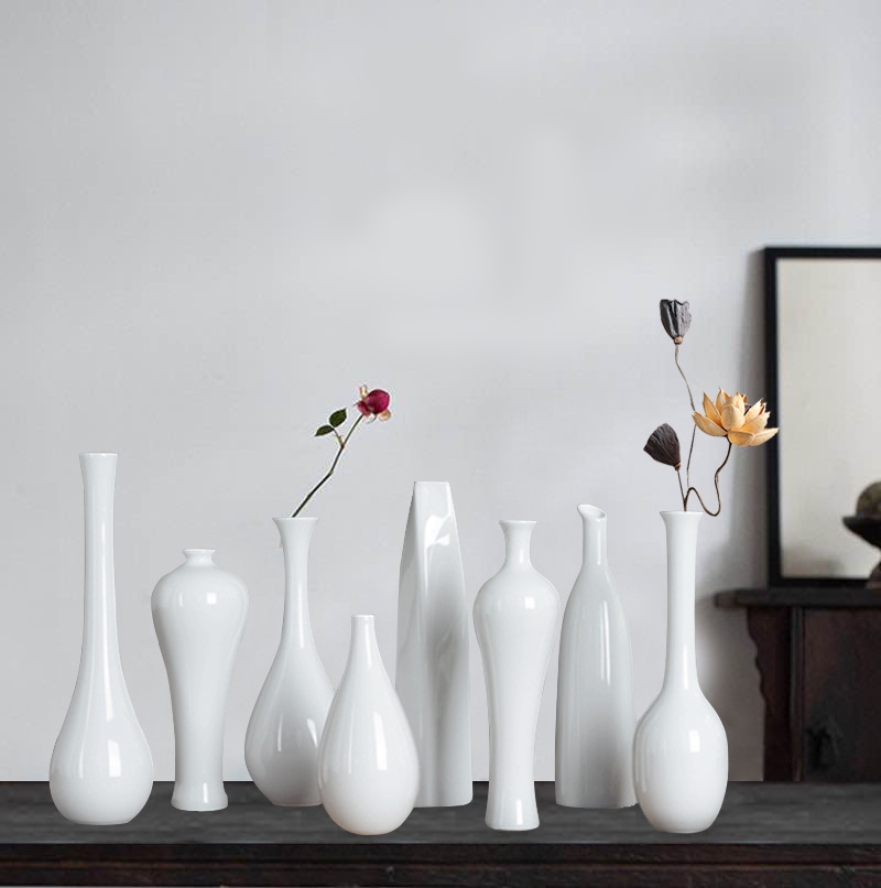 White Creative Home & Hotel Decor Ceramic Vase Ornament Modern Minimalist Dried Flower Arranger
